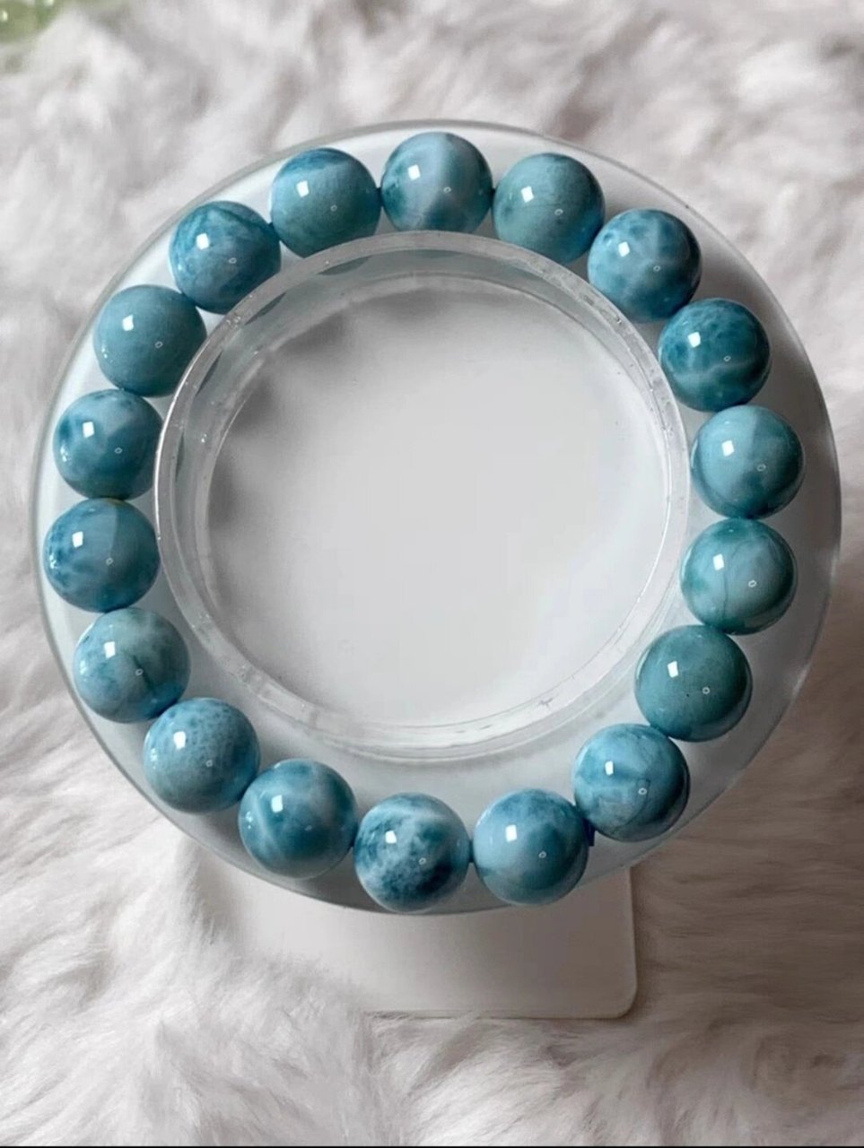 海纹石在线求真假~ 一直想入手一串海纹石,被它向大海一样的蓝色给