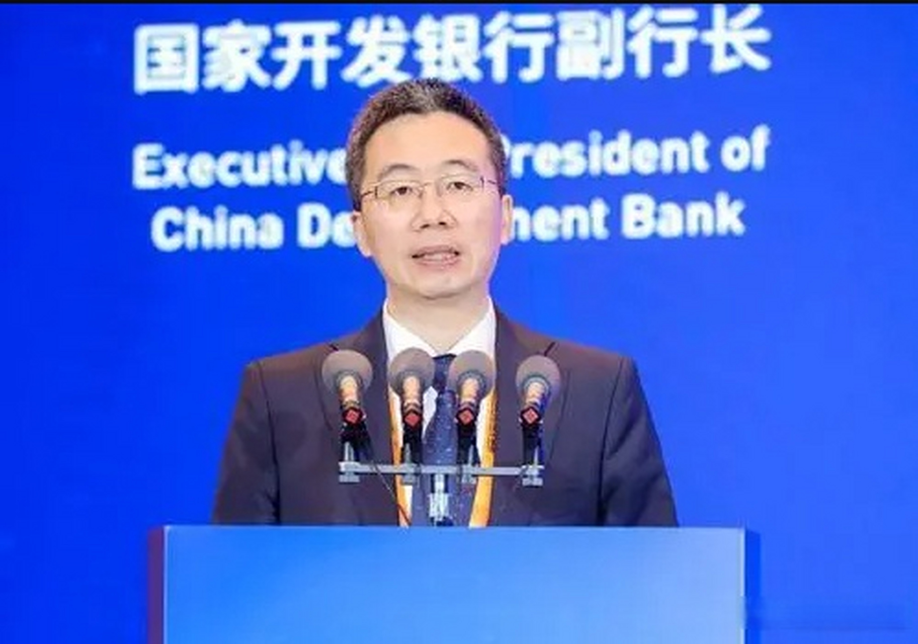 国家开发银行副行长刘进将任中国银行副行长