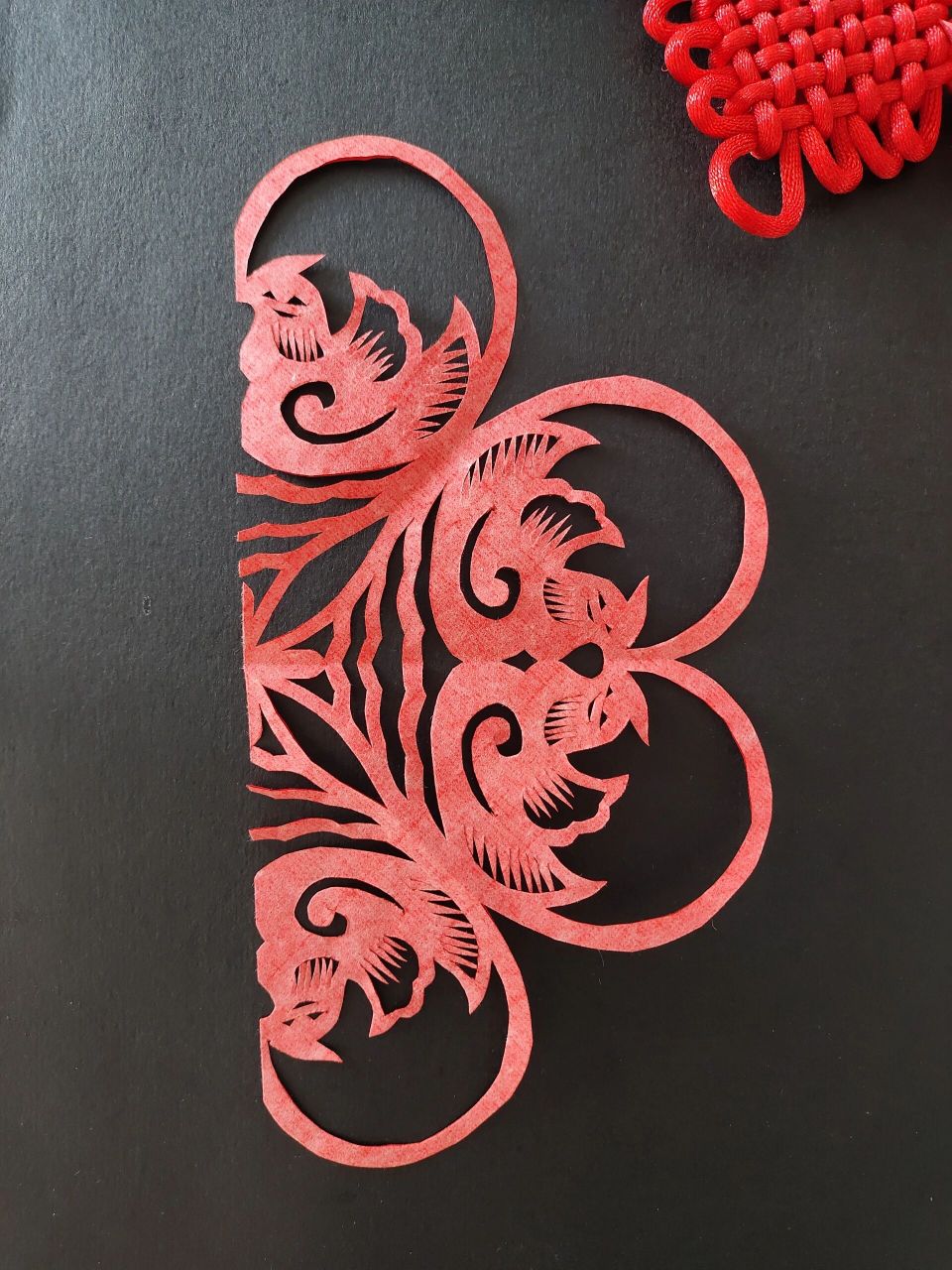 每日一剪|鸳鸯戏水 四折剪纸