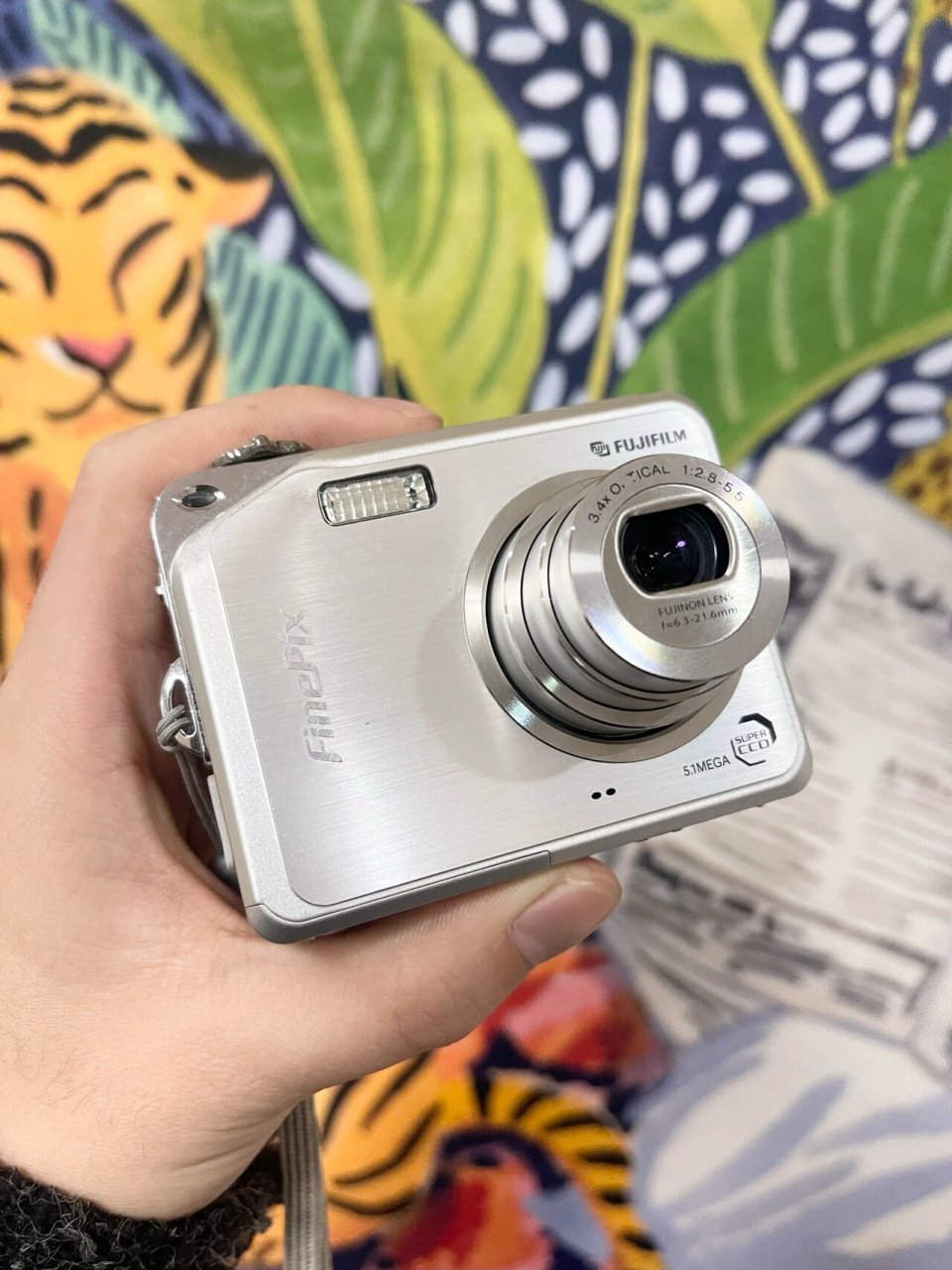 富士v10 | 内含成片 | ccd相机推荐 09参数:510万像素,3.