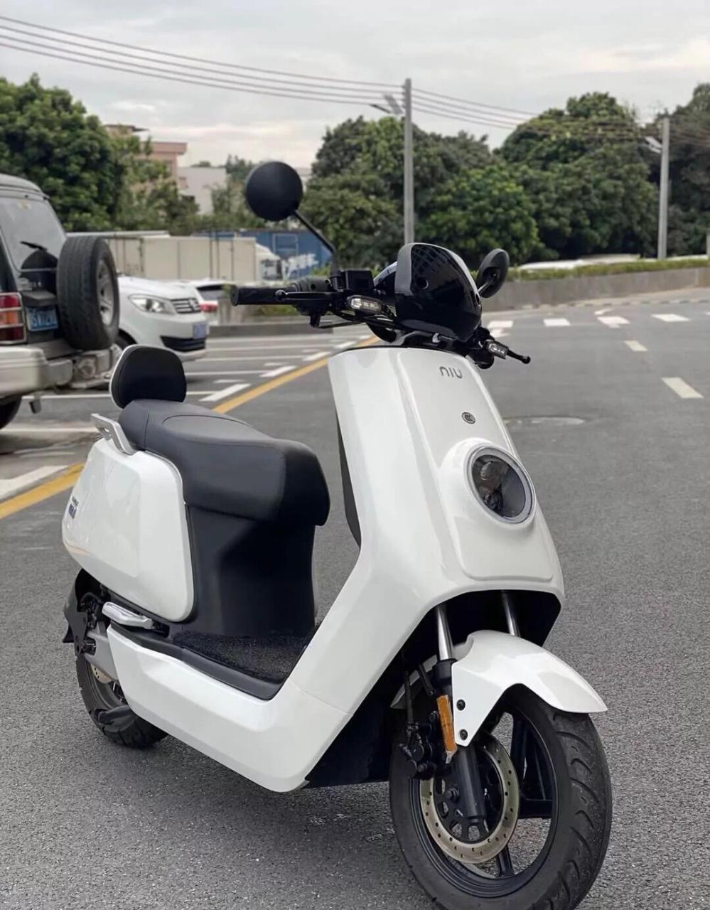 全新库存21款小牛nqi都市版,睿世小屏,全新库存车,配90分以上动力版