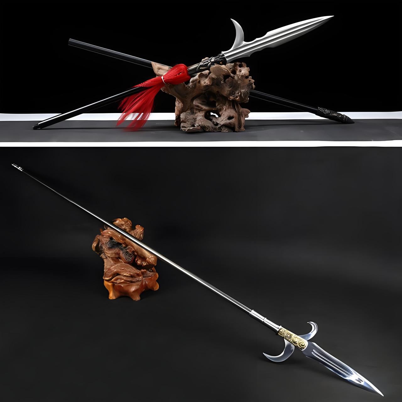 马槊兵器图片 马槊,又称马矛,是中国古代骑兵使用的槊的主要类型,属于