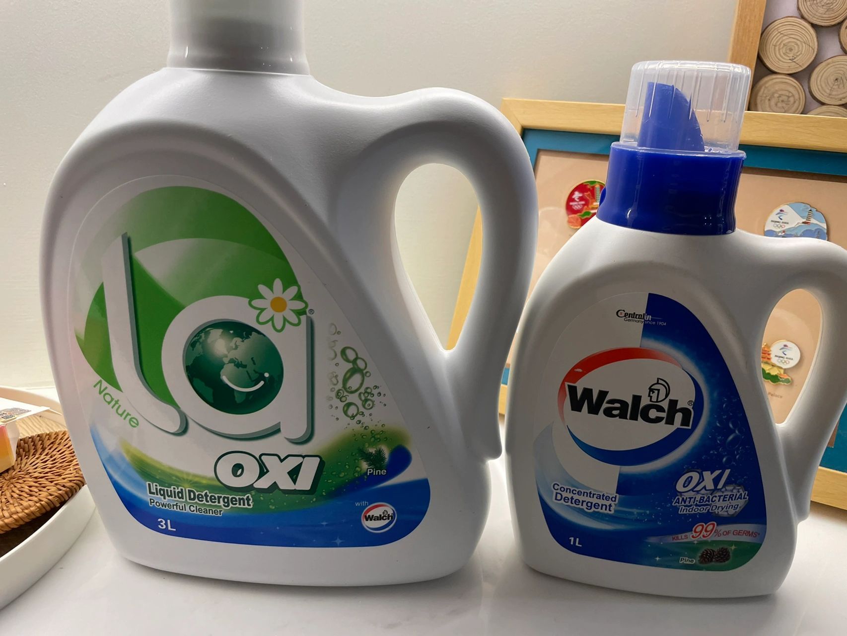 威露士松木味旧版和新版味道的区别 两个都是松木味,但是不同版本 我