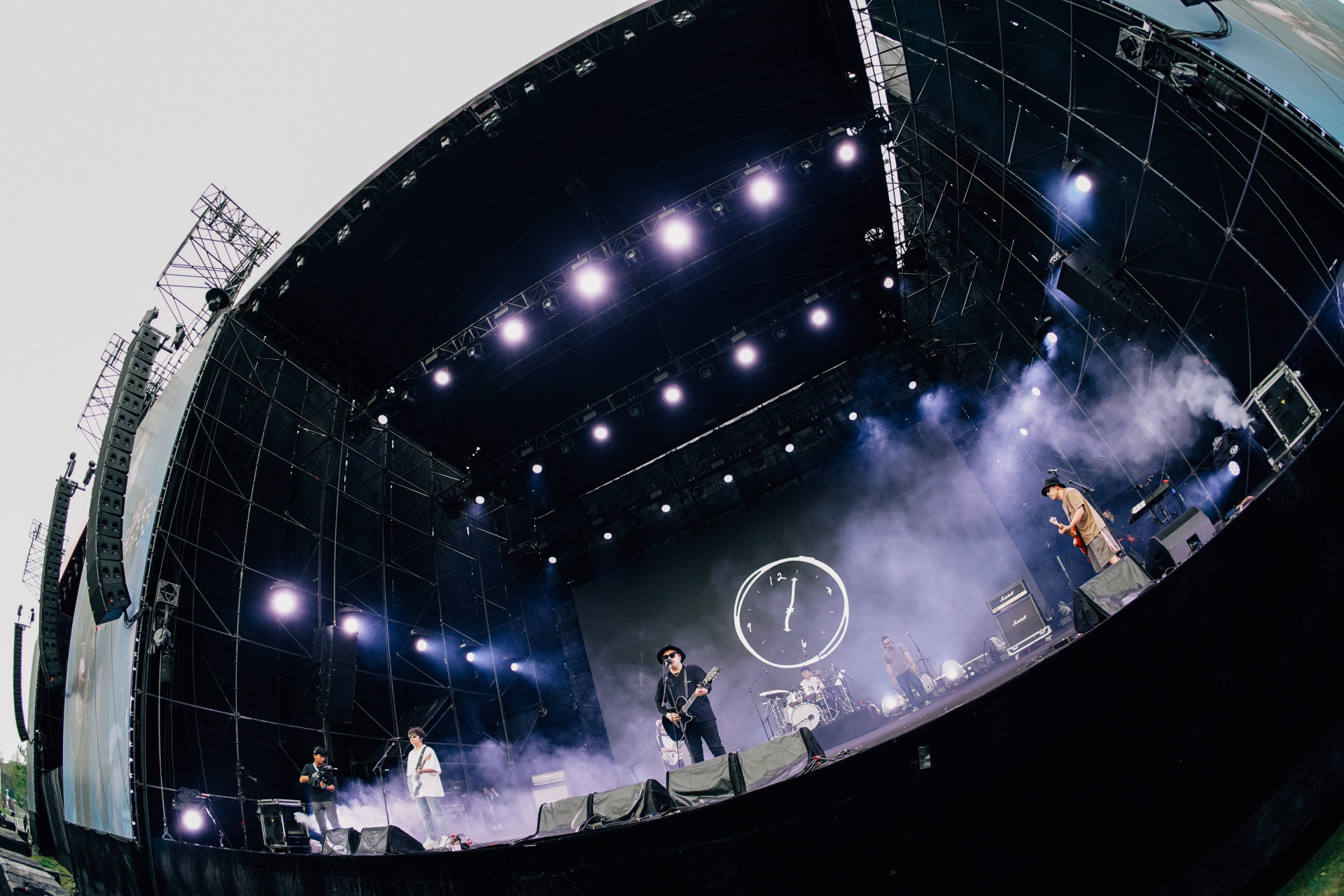 今日成都 #星巢秘境音乐节# ,在天黑之前说声"晚安",要做个好梦.