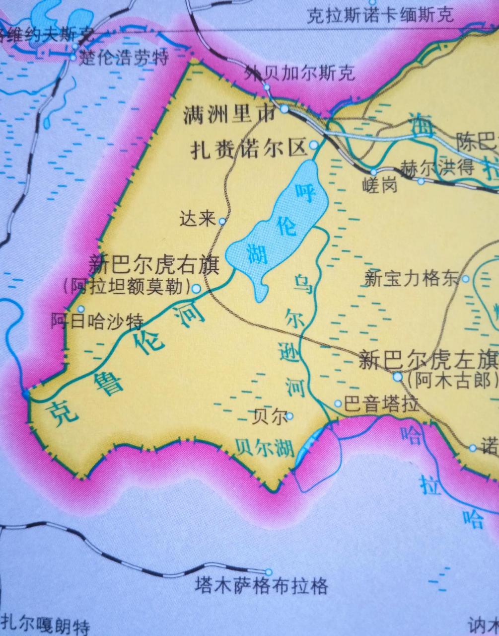 兴凯湖在黑龙江省东部,是中俄界湖,湖泊北部属于我们,南部属于俄罗斯