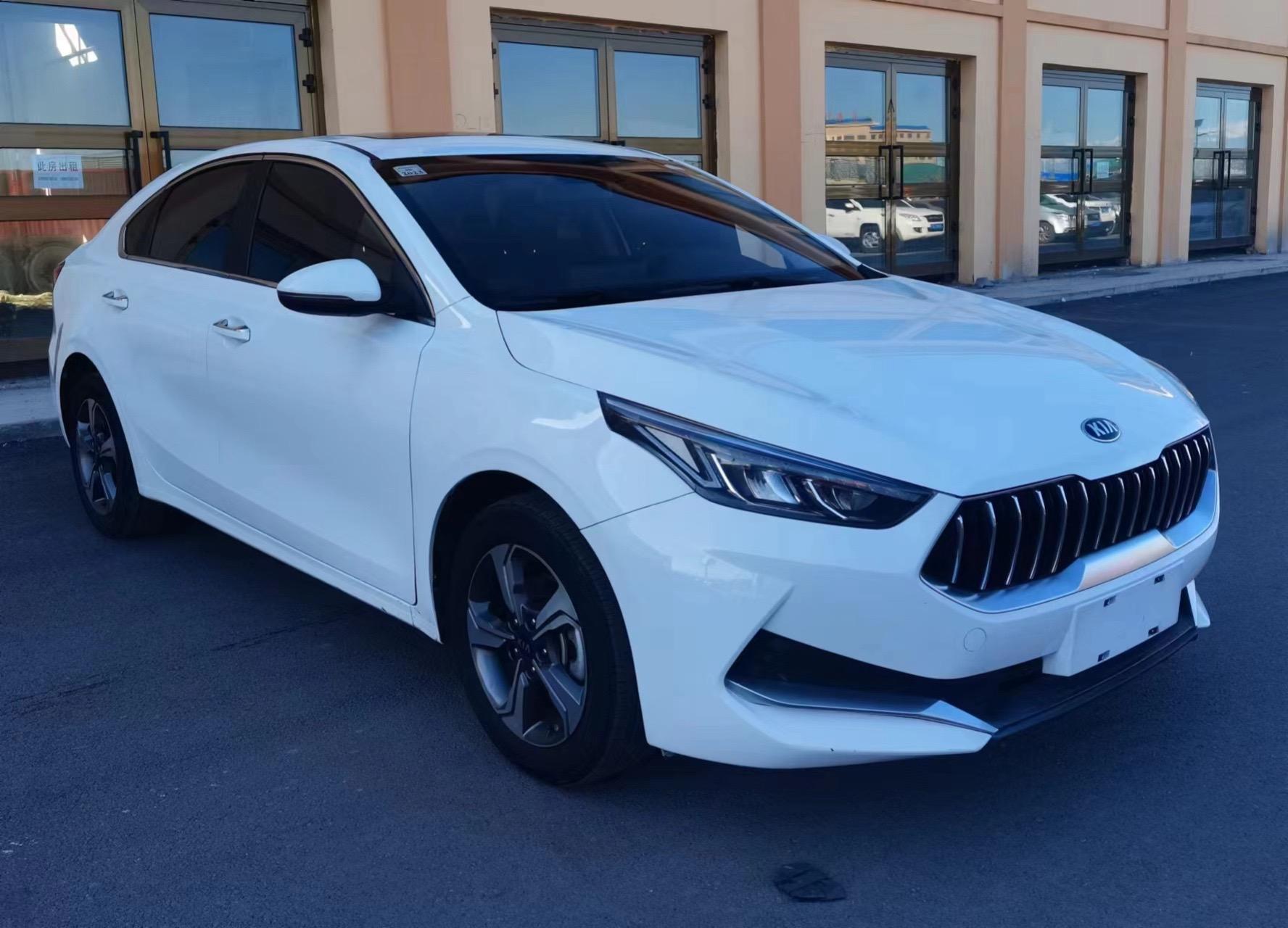 高性价比二手车推荐 21年新款起亚k3     1.