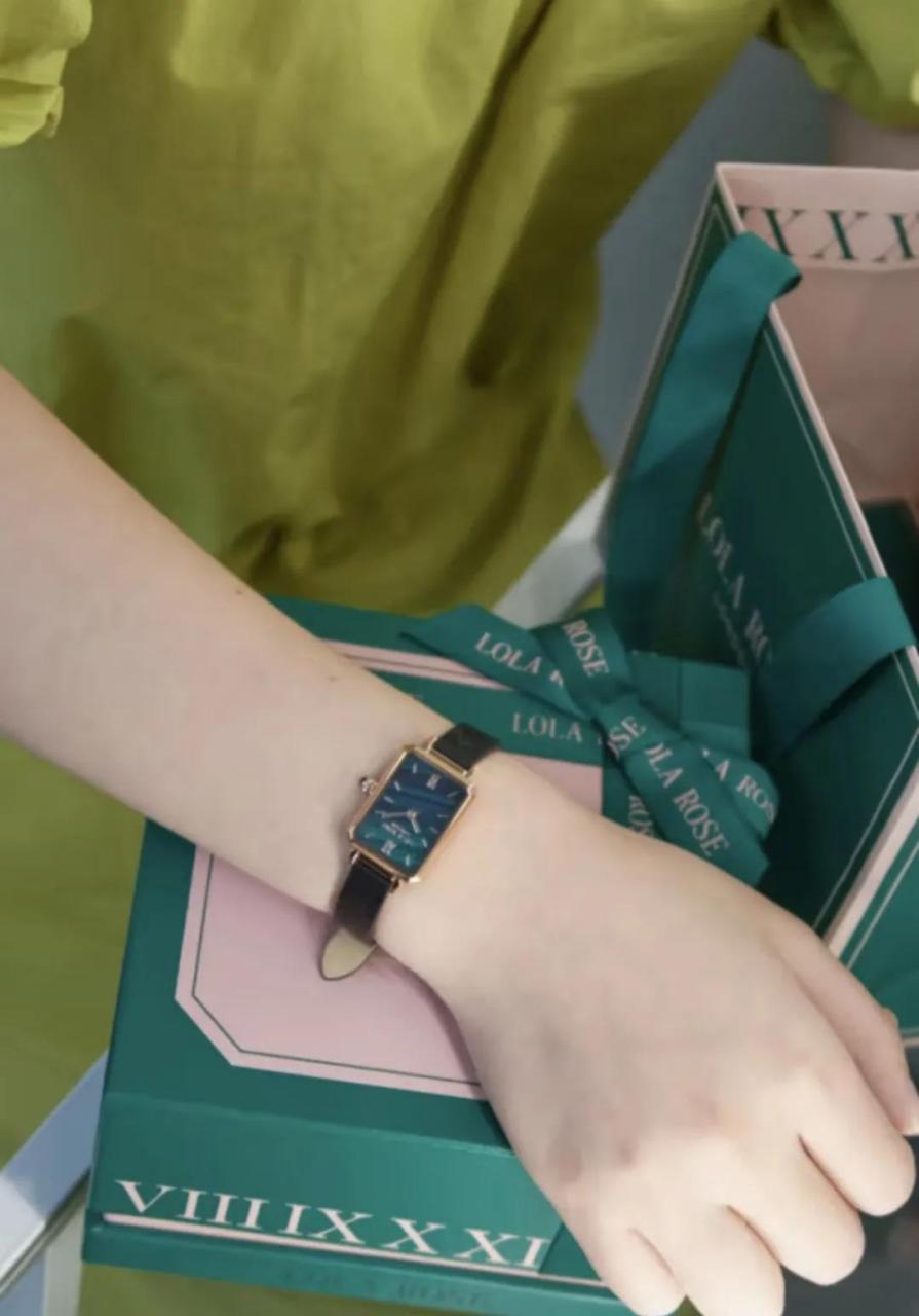 lola rose罗拉玫瑰汤唯同款经典小绿表,七夕礼物送女友可以考虑来一