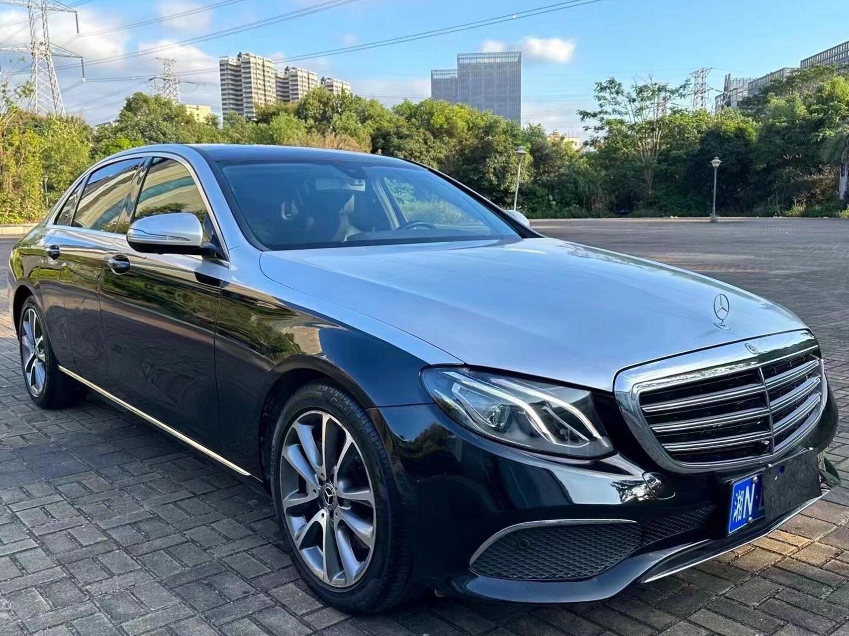 准18年奔驰立标e300豪华版 改迈巴赫外观  排量2.