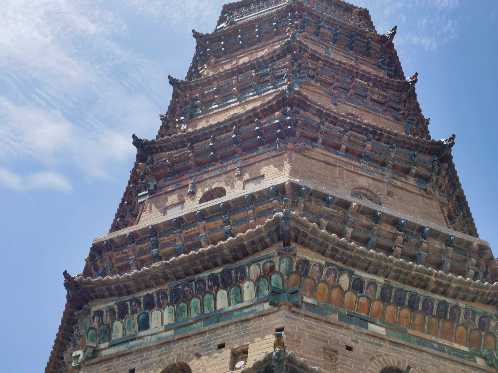 观象台(陶寺遗址),灵光寺琉璃塔 观象台,这个央视报告过许多次,陶寺