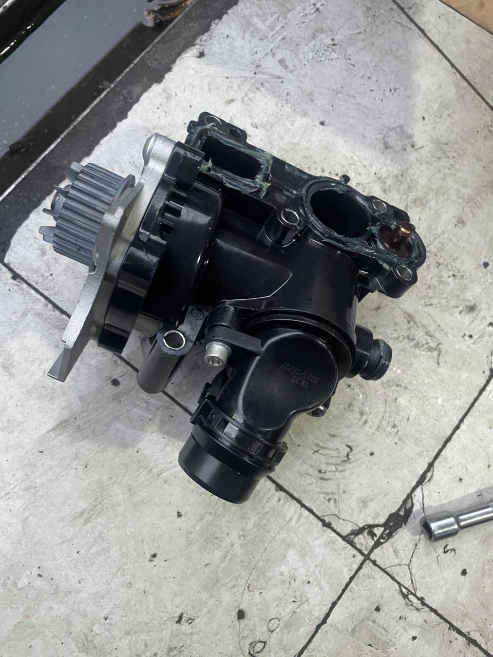 大众途观 ea888 1.8t 更换水泵