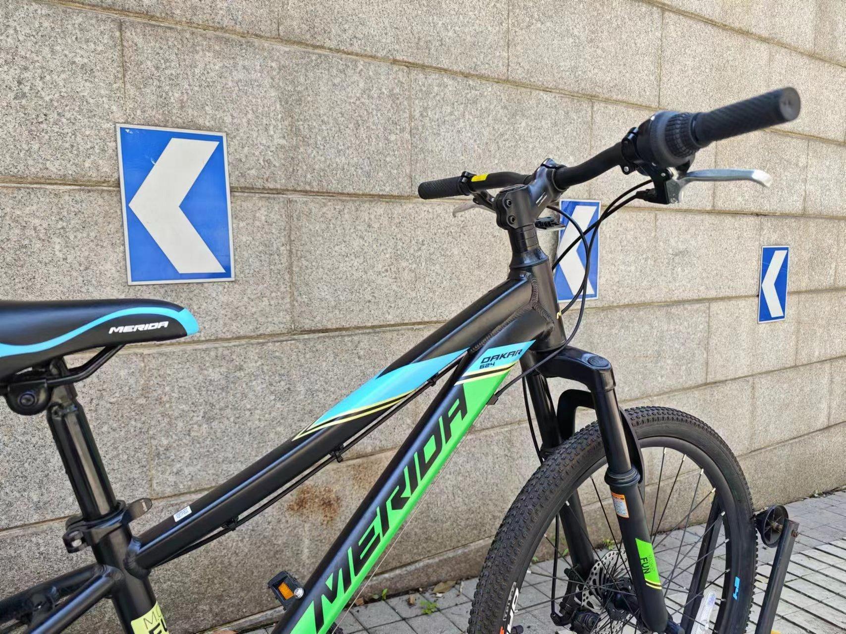 美利达达卡624  1200包邮,美利达童车 ,  7速碟刹刹可变速,可根据身高