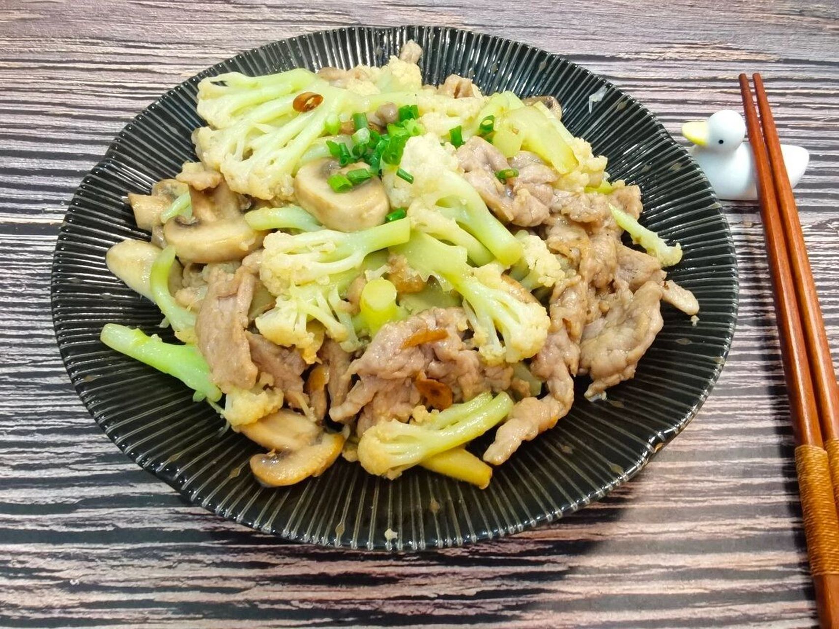 椰子肉炒菜图片