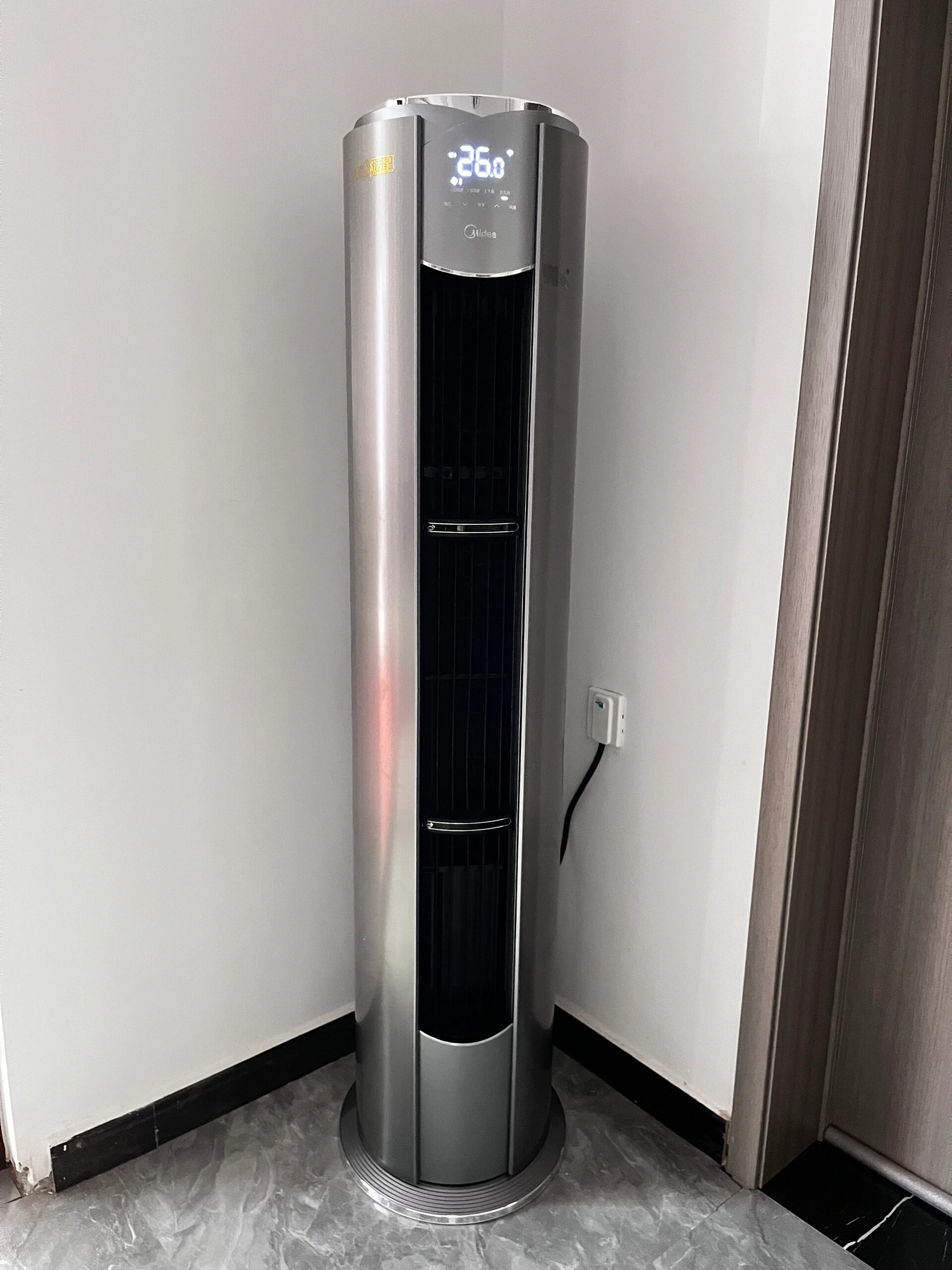 美的舒适星3匹立式空调