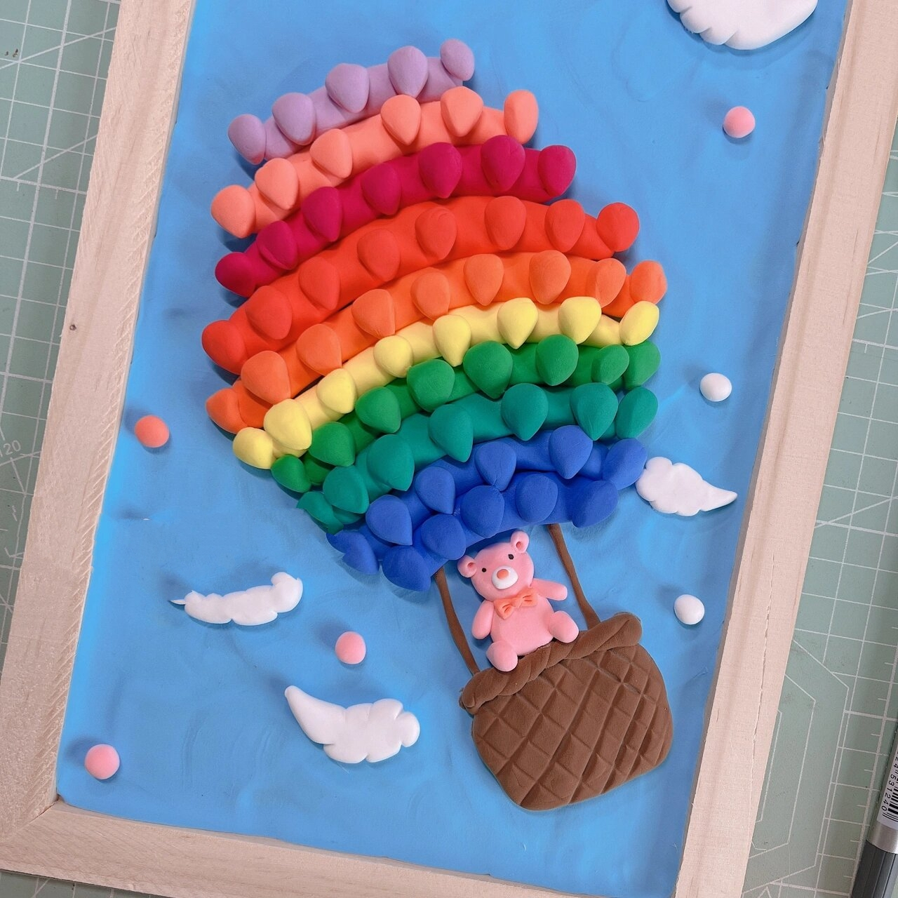 热气球小熊超轻粘土黏土浮雕画相框木框a4 尺寸:20×30厘米木框