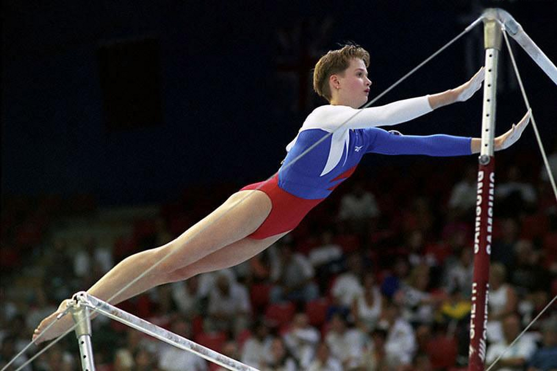 美女运动员之霍尔金娜  斯维特兰娜·霍尔金娜的出现,让人们对体操