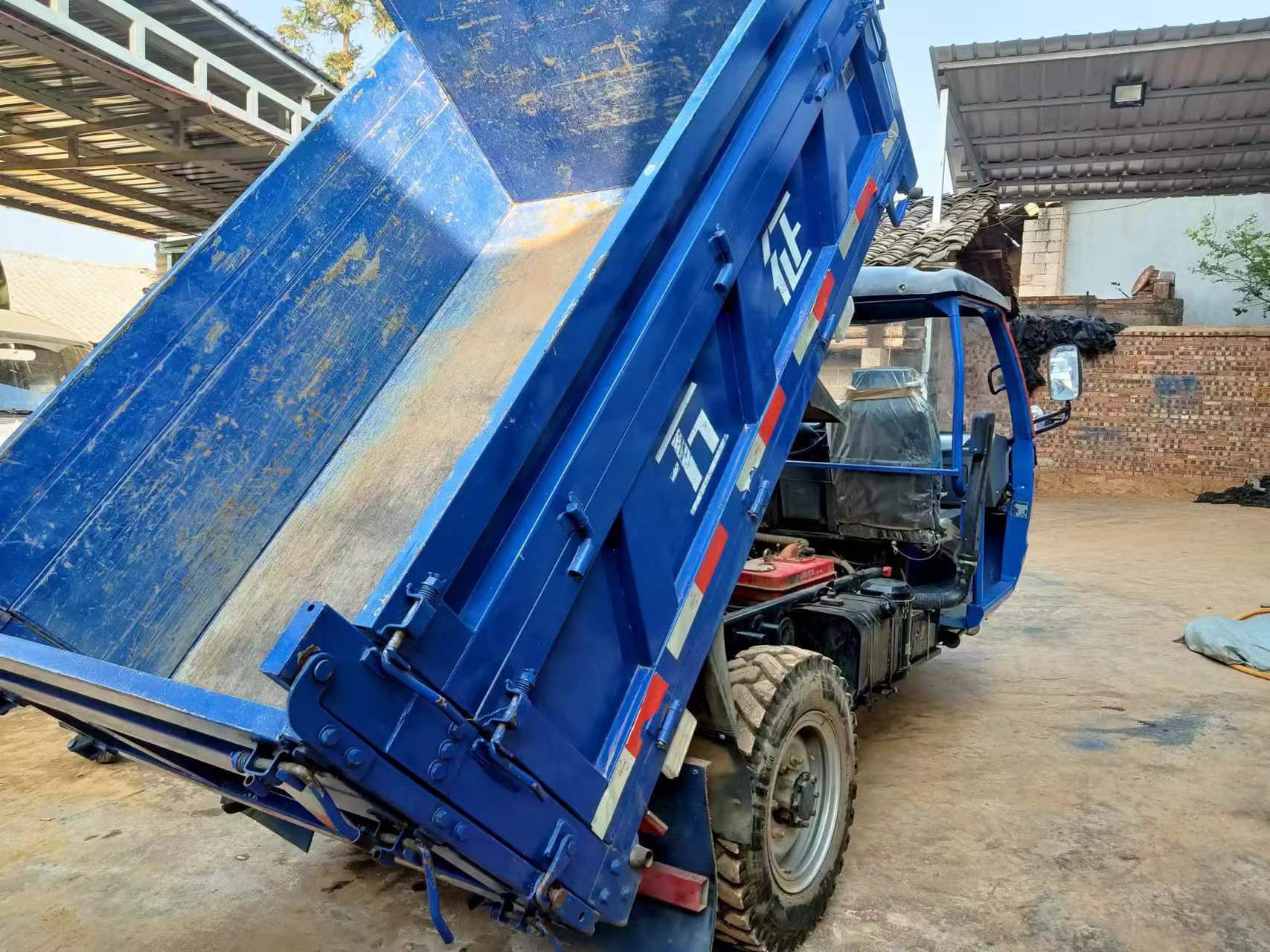 32马力断气刹五征用了几个月的精品车四档变速带水循环风扇加高扳 !