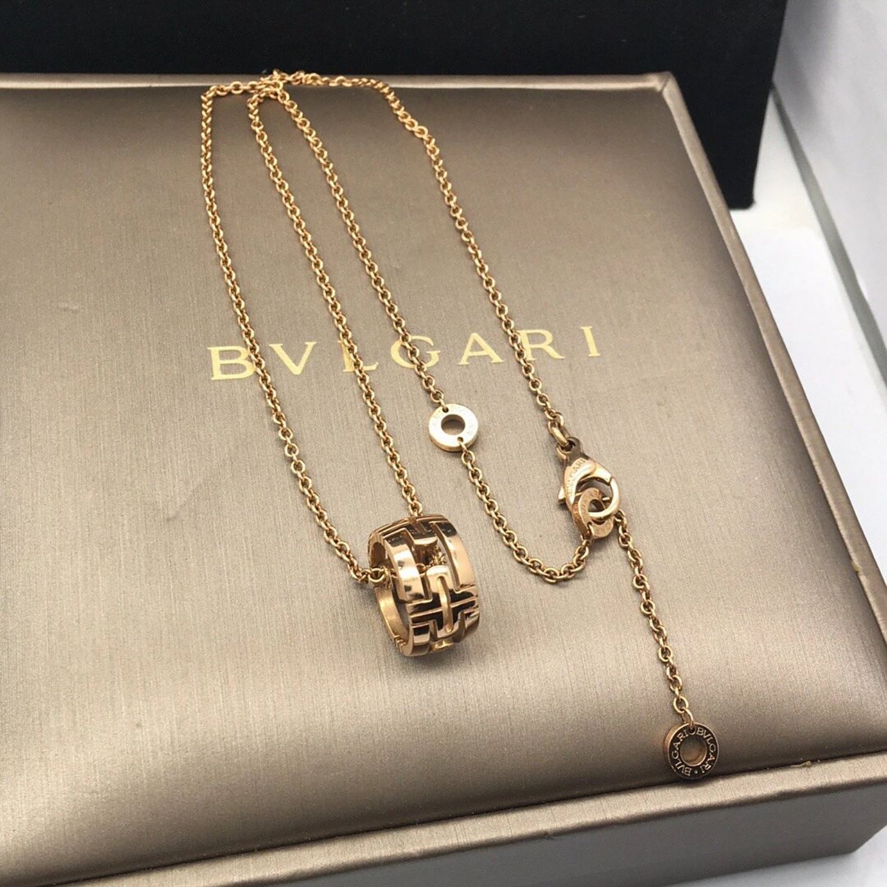 bvlgari宝格丽玫瑰金回形针镂空项链帕莲轮 bvlgari宝格丽玫瑰金