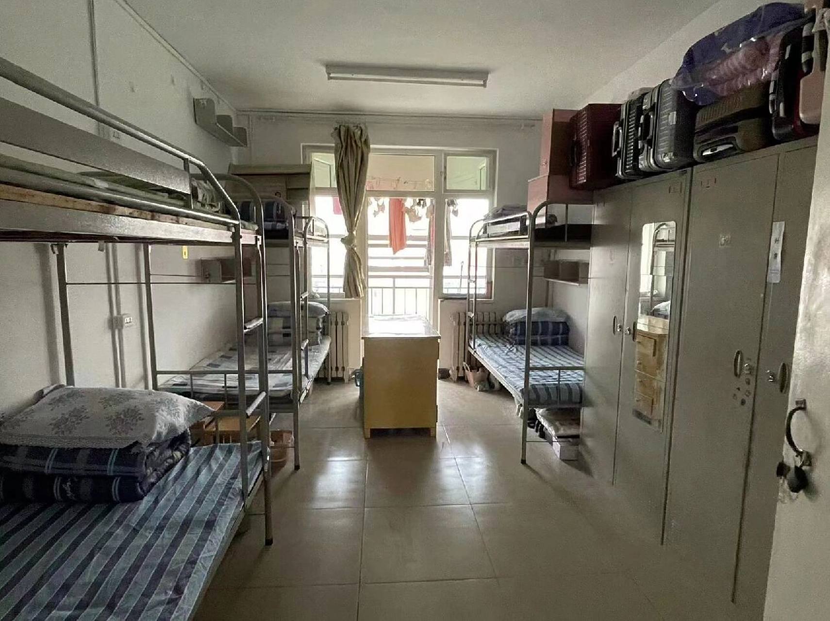 最近提前批下来了好多艺术学院同学问我宿舍怎么样,就统一回复吧!