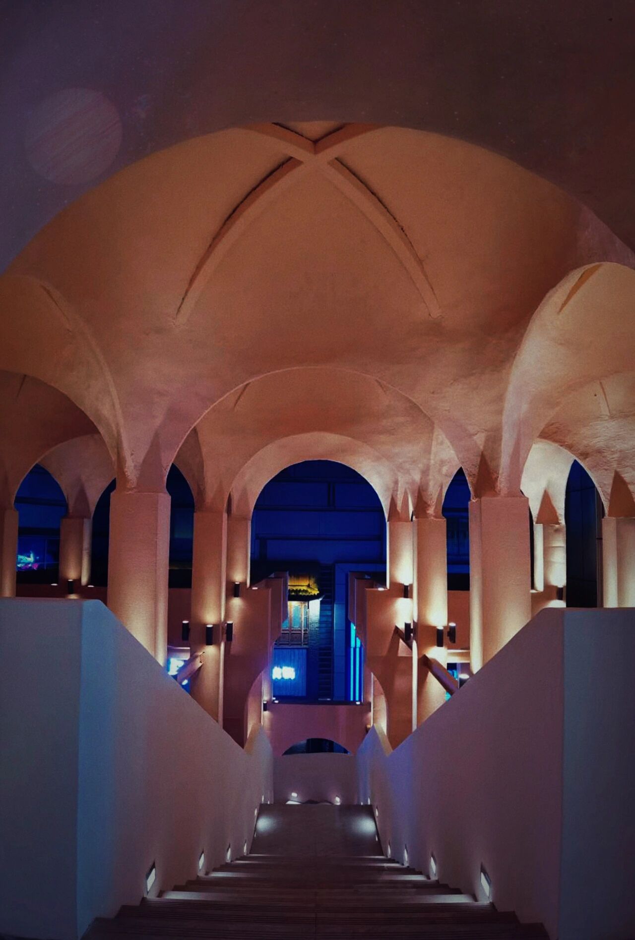 几何书店温江新店 几何书店温江店,钢筋水泥森林里的奇幻之境