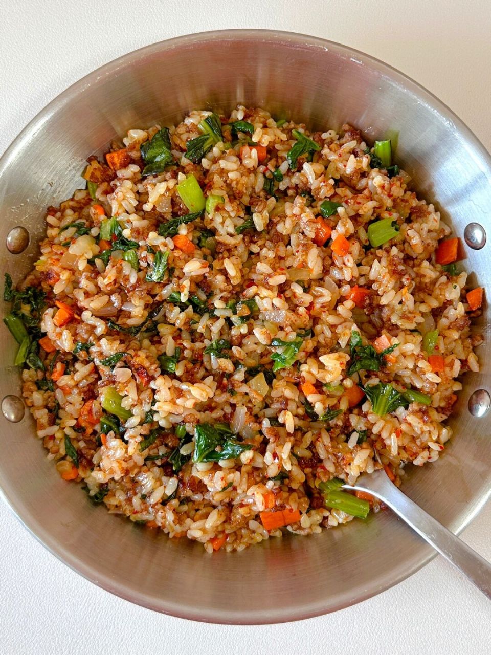 牛肉粒蔬菜炒饭真的太太太好吃了75157515 准备食材:牛肉