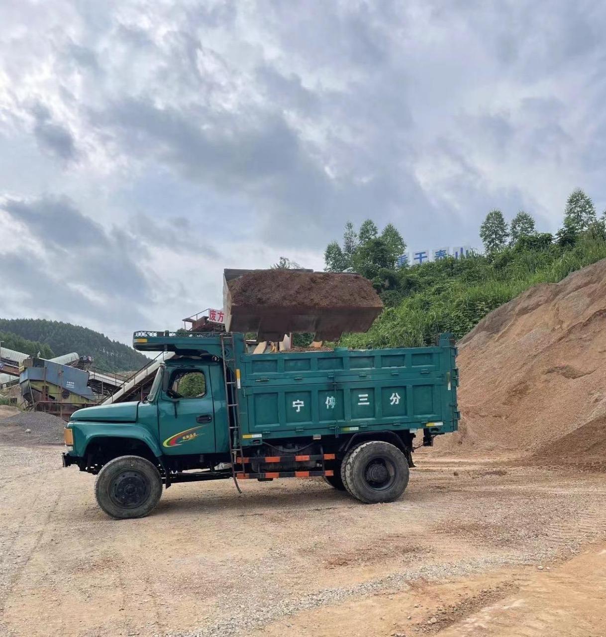 二手农机 15年钦机 4105冲冷增压  小6档  斯太尔后桥