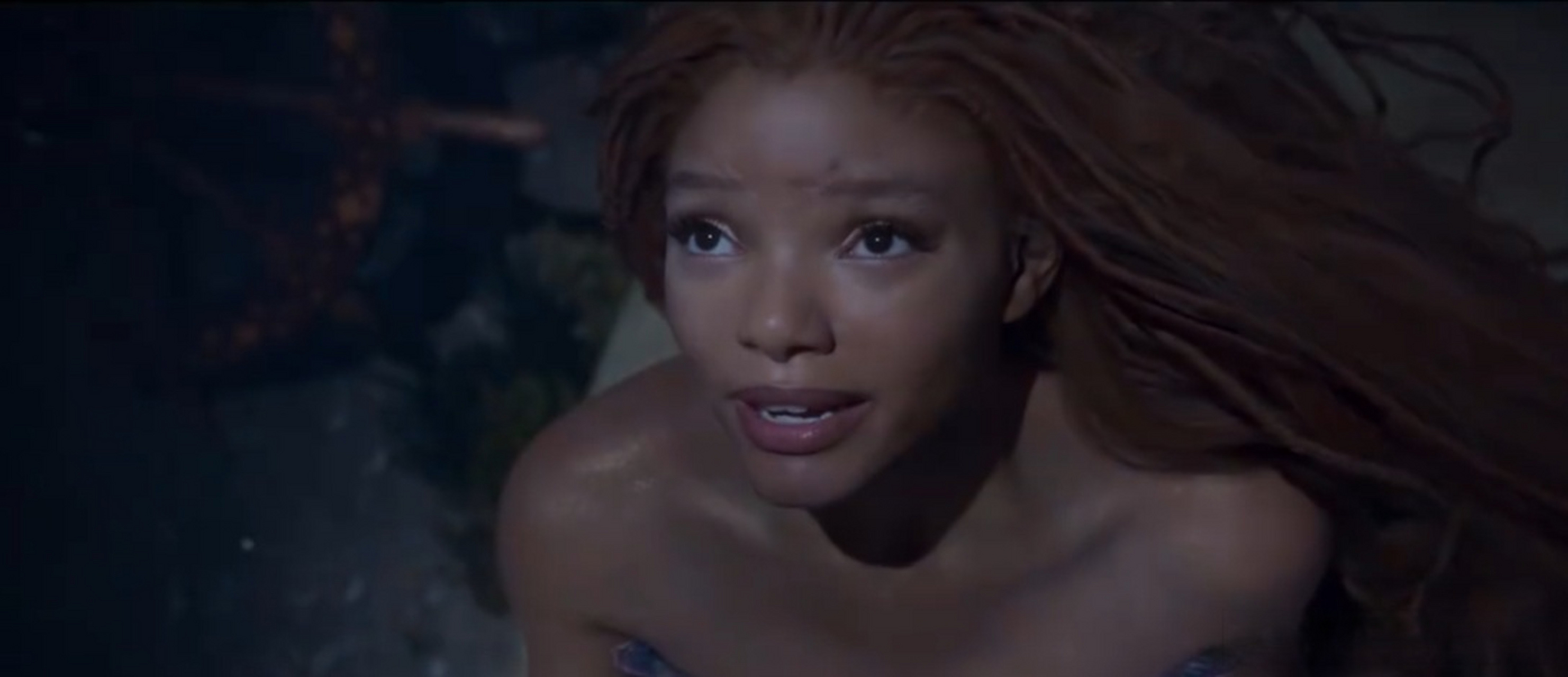 迪士尼真人电影《小美人鱼》发布了首支中文预告,爱丽儿登场 开唱,"