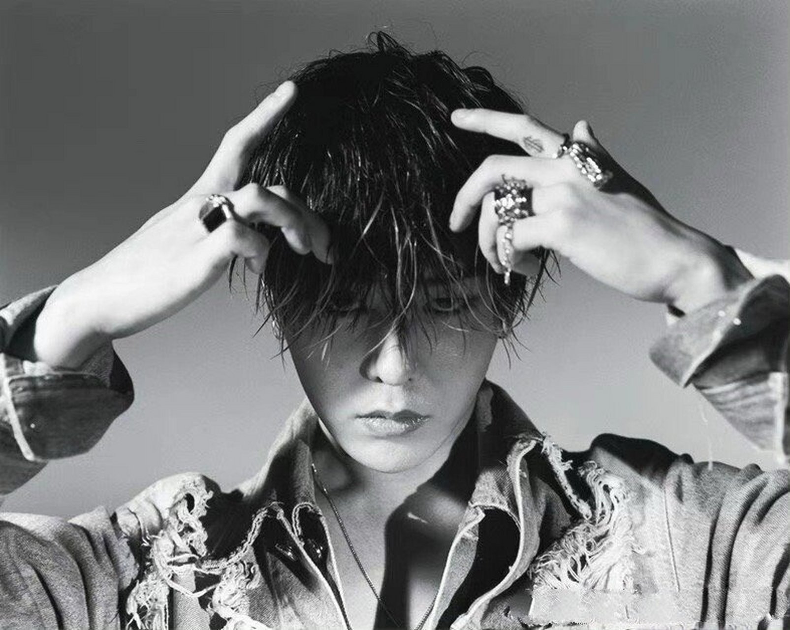 权志龙头像||壁纸||gd||鸡拽根