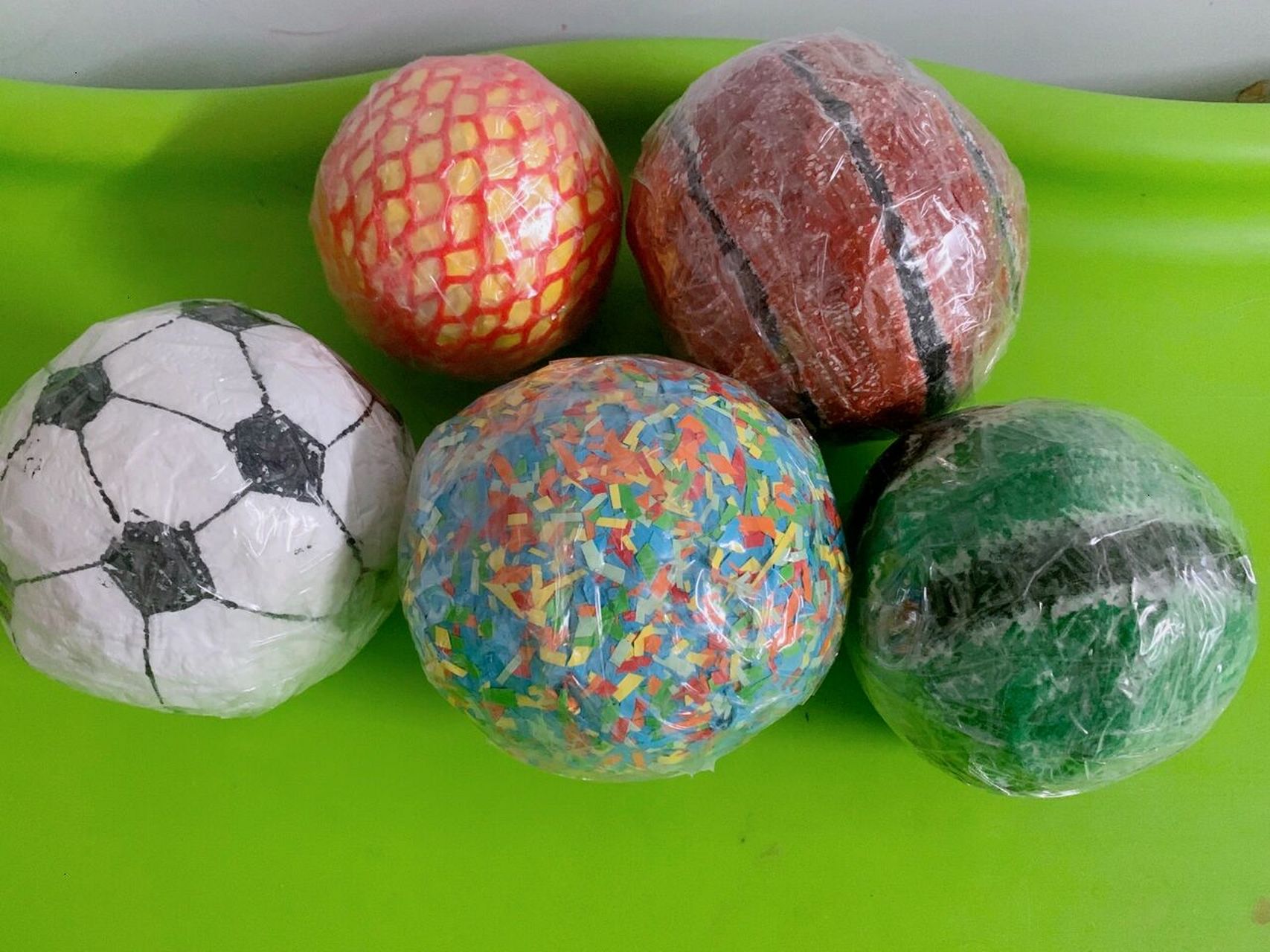 20211010-幼儿园手工-报纸球 幼儿园手工-报纸球