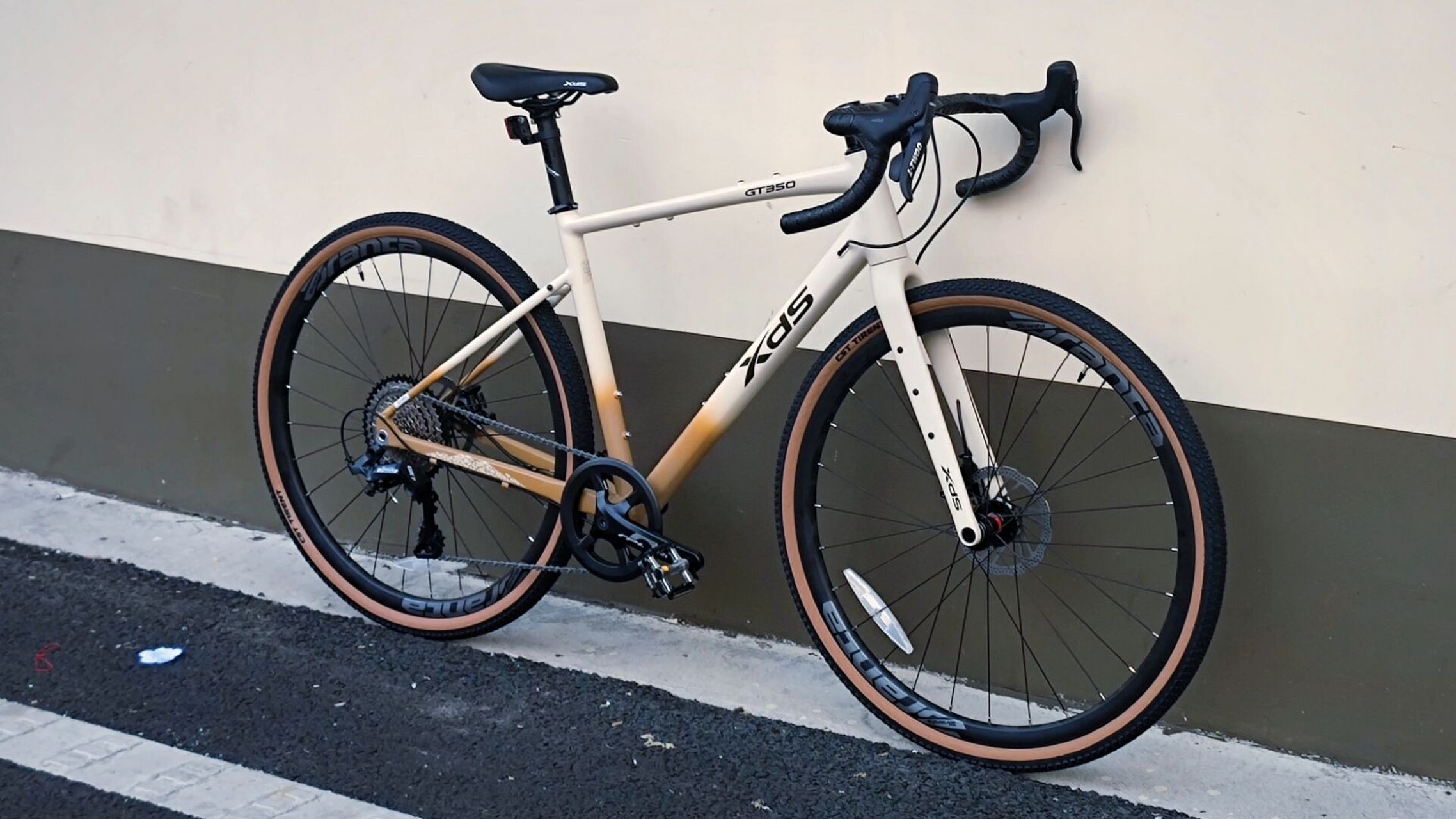 瓜车,可玩性极高的gt350 碎石路段,还得是它 gt350 砾石公路车 好车