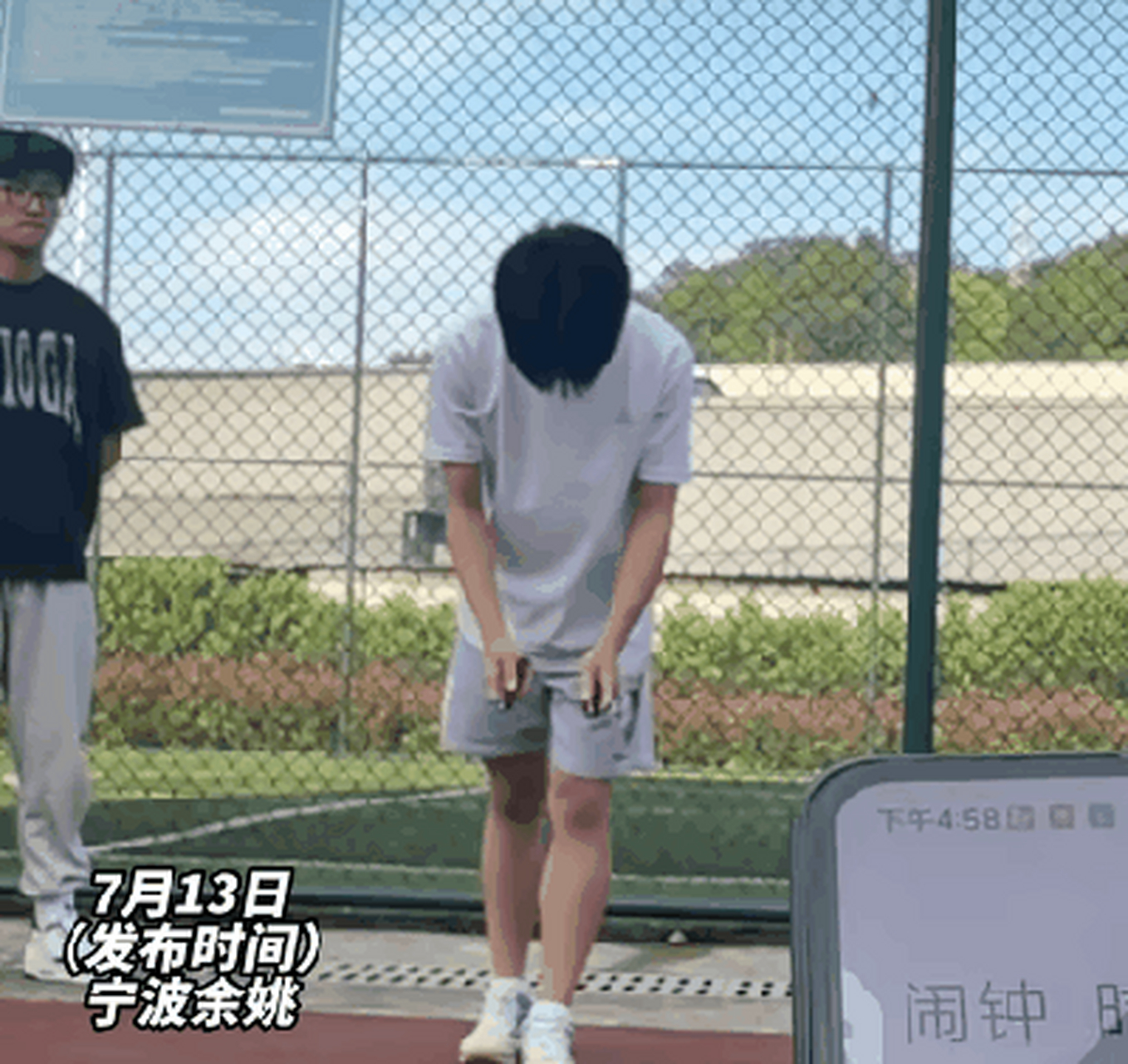 1秒单摇超6次,仅仅是用大脑想一下这个场面,感觉胳膊已经抽筋了.