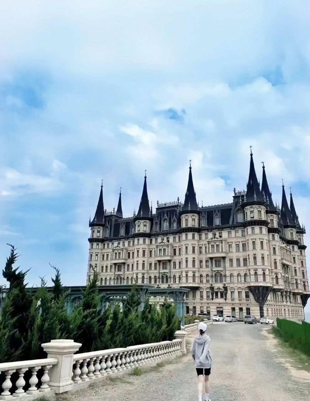 文成城堡,西红柿首富拍摄地  文成城堡位于烟台市蓬莱区烟蓬旅游观光