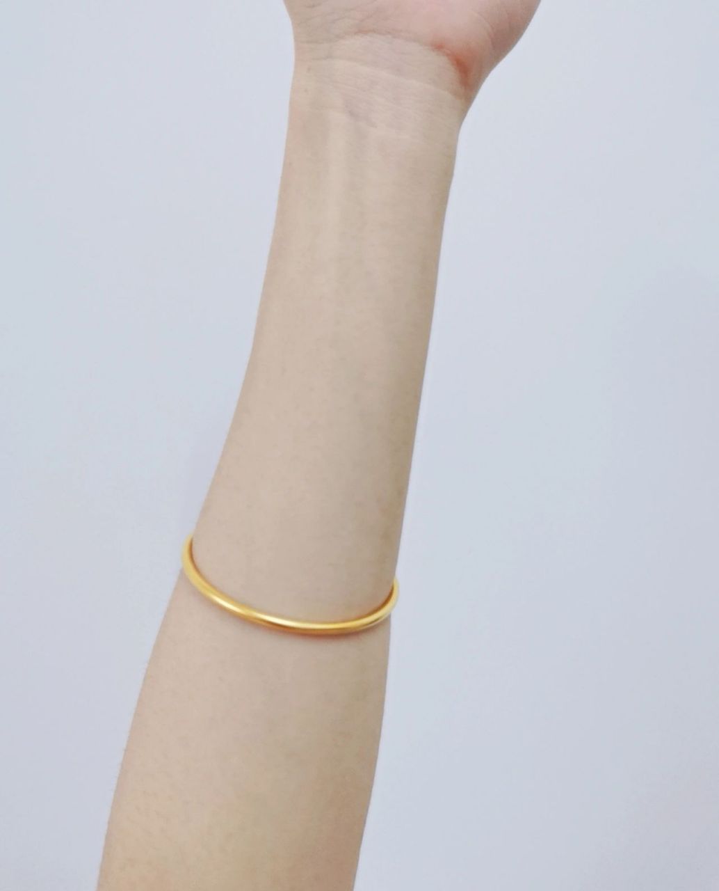 手腕细的人适合戴什么手镯 我的手腕很细,量了一下只有12cm,但是手掌