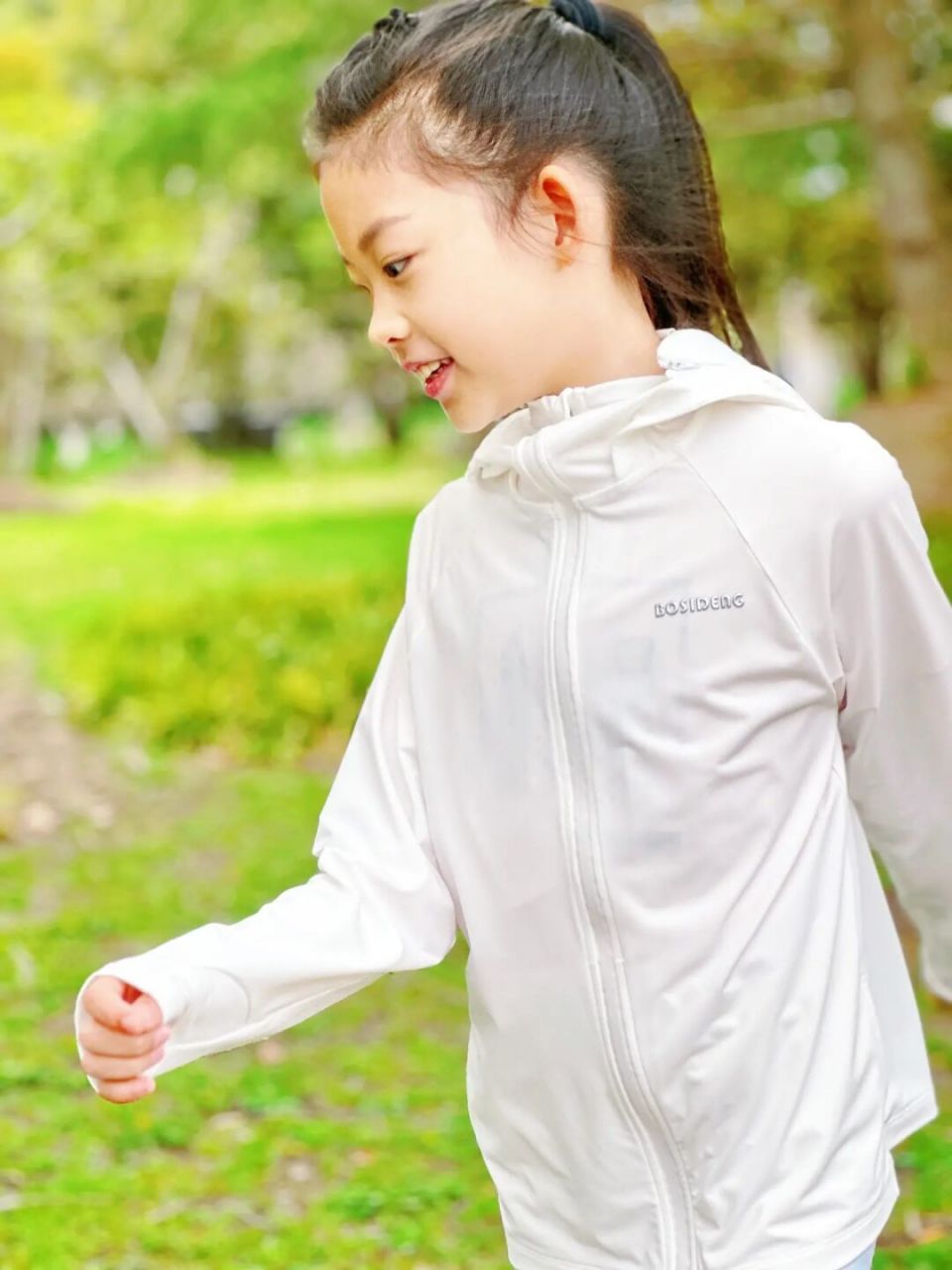 9岁上海小姑娘白白净净的童年|就是很会防晒 99有人说格格像我,也有