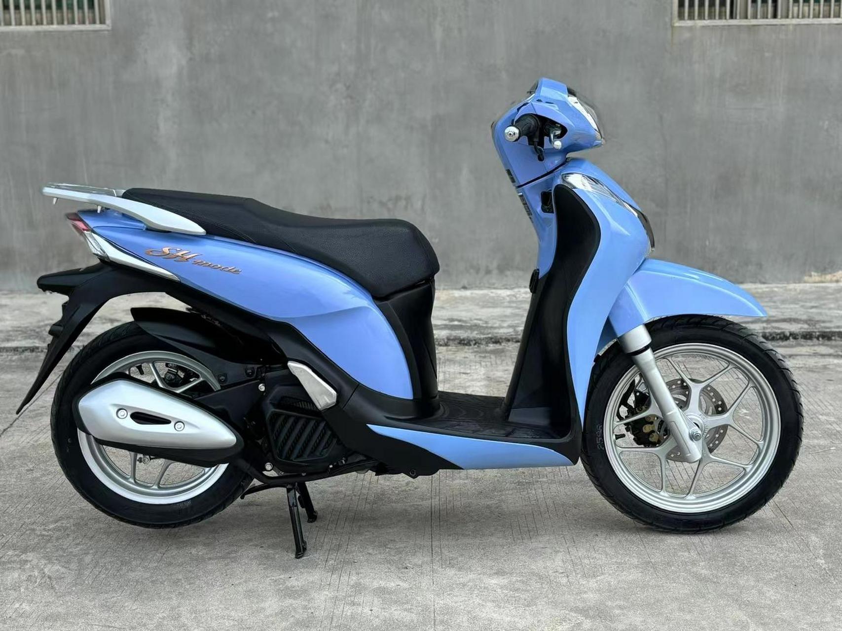 踏板摩托车推荐 shmode125小s 天蓝色
