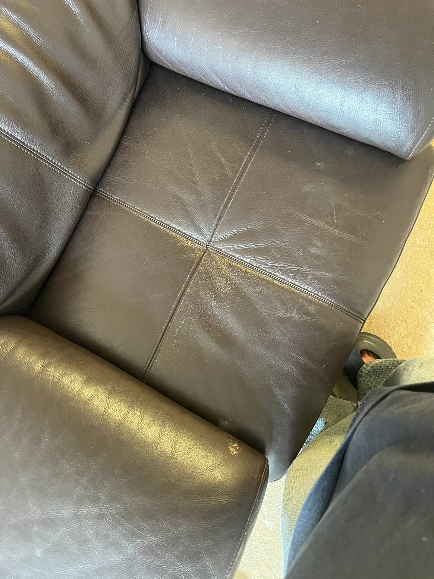 皮沙发开裂维修@大白me说健康的动态