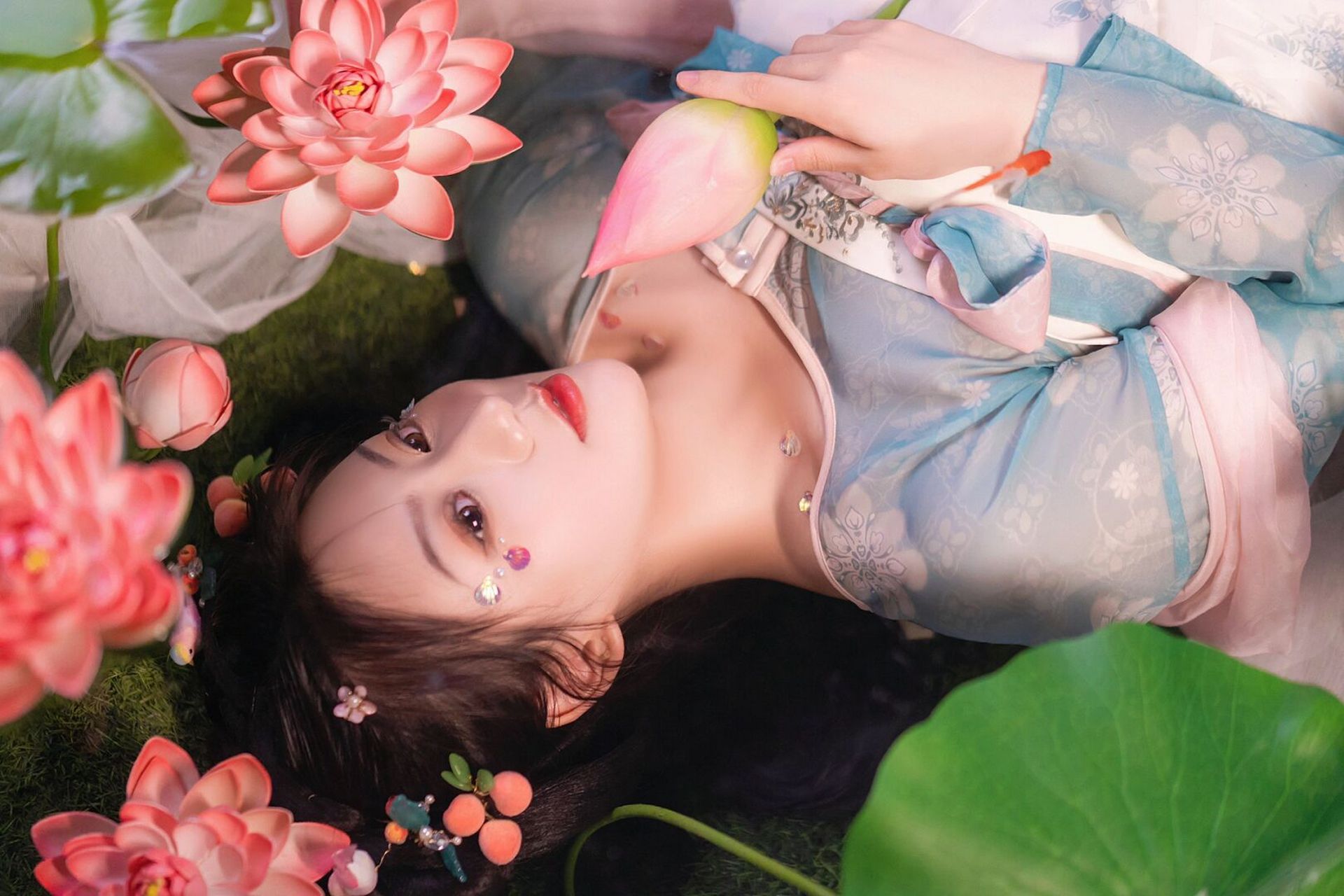 78 感觉像修仙文里刚刚入世的小荷花精93 又灵又媚!