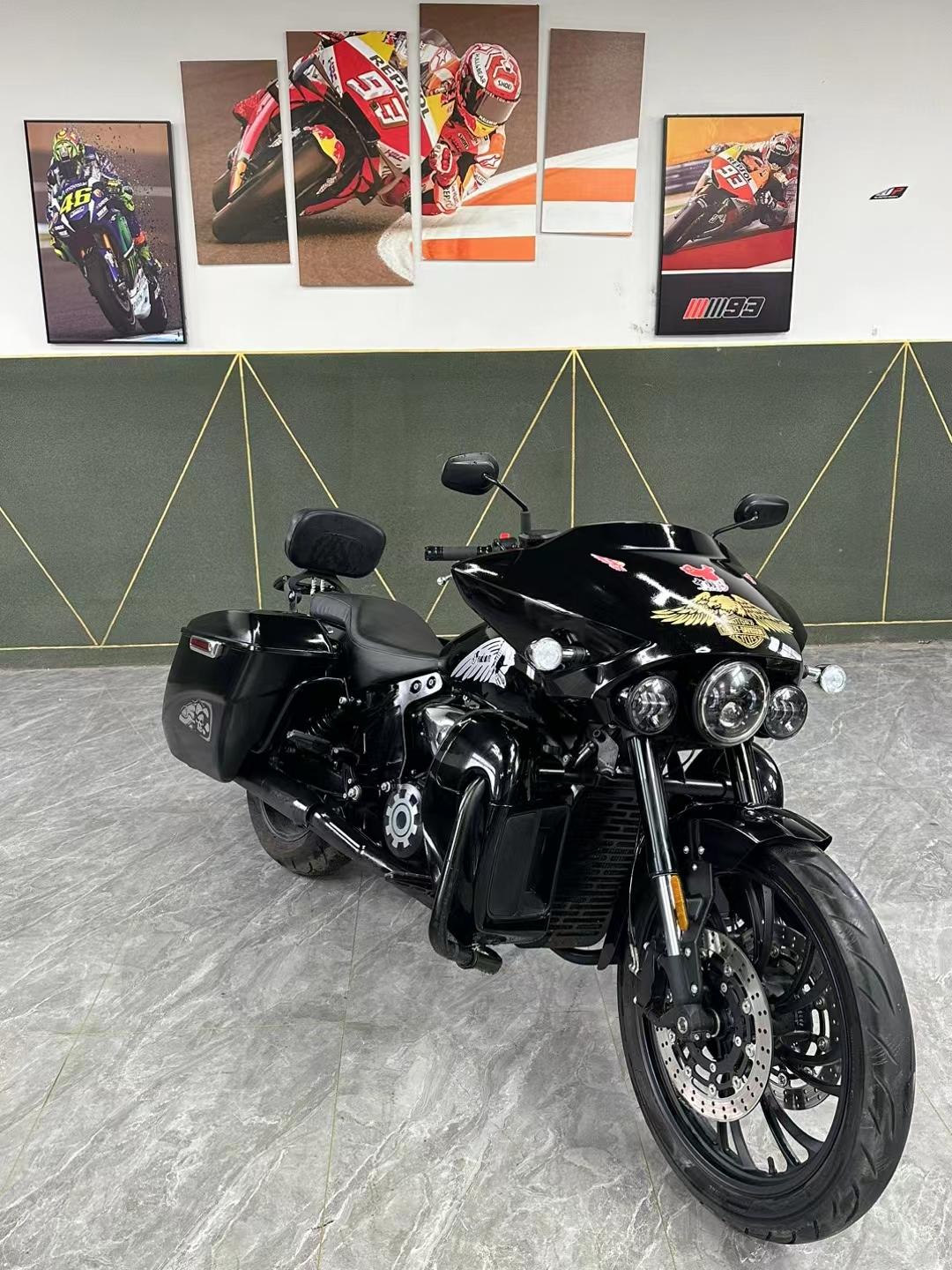 22年摩瑞650大黑鲨 (牌证齐全 必须过户)安全行驶三千公里 成色细节