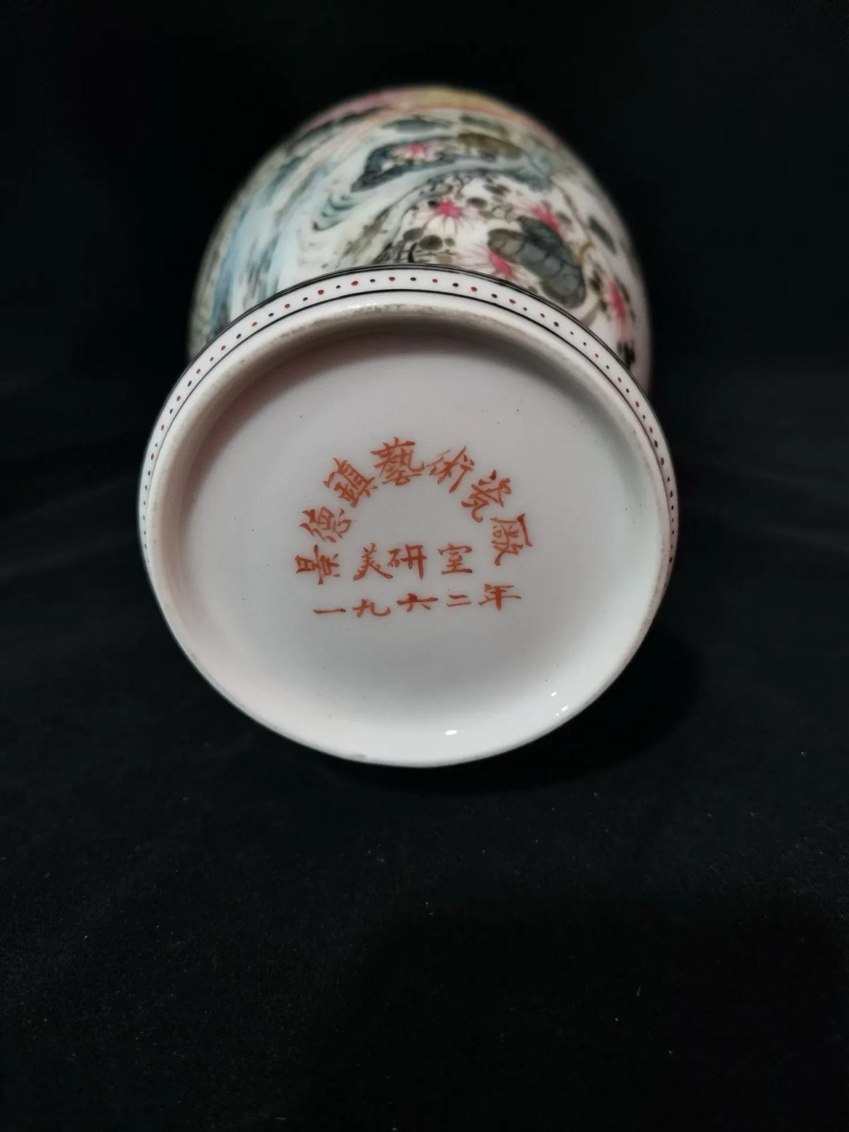 邓肖禹款花鸟薄胎对瓶,精美瓷器赏析 瓷器收藏