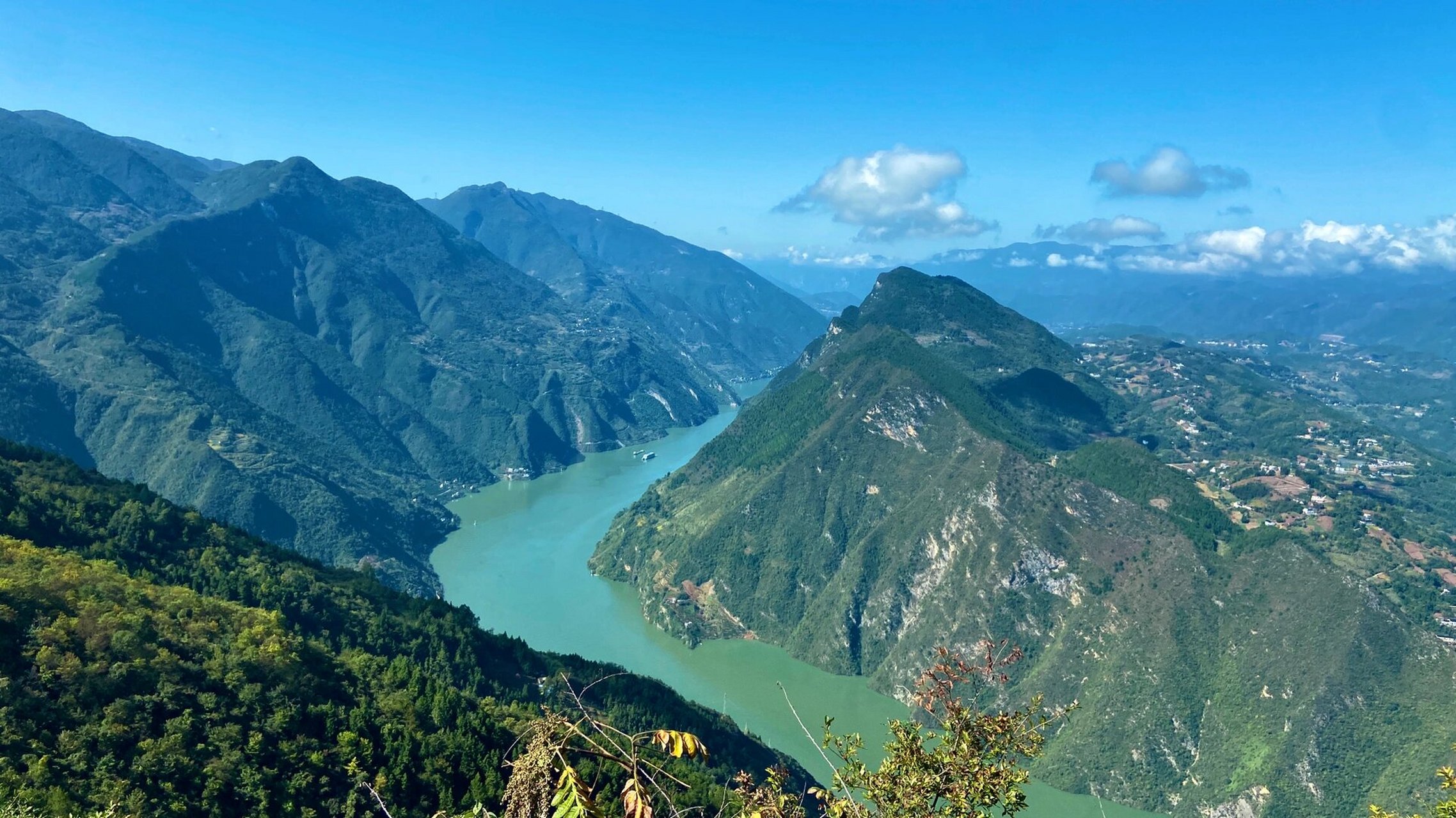 巴东县巫峡口景区图片