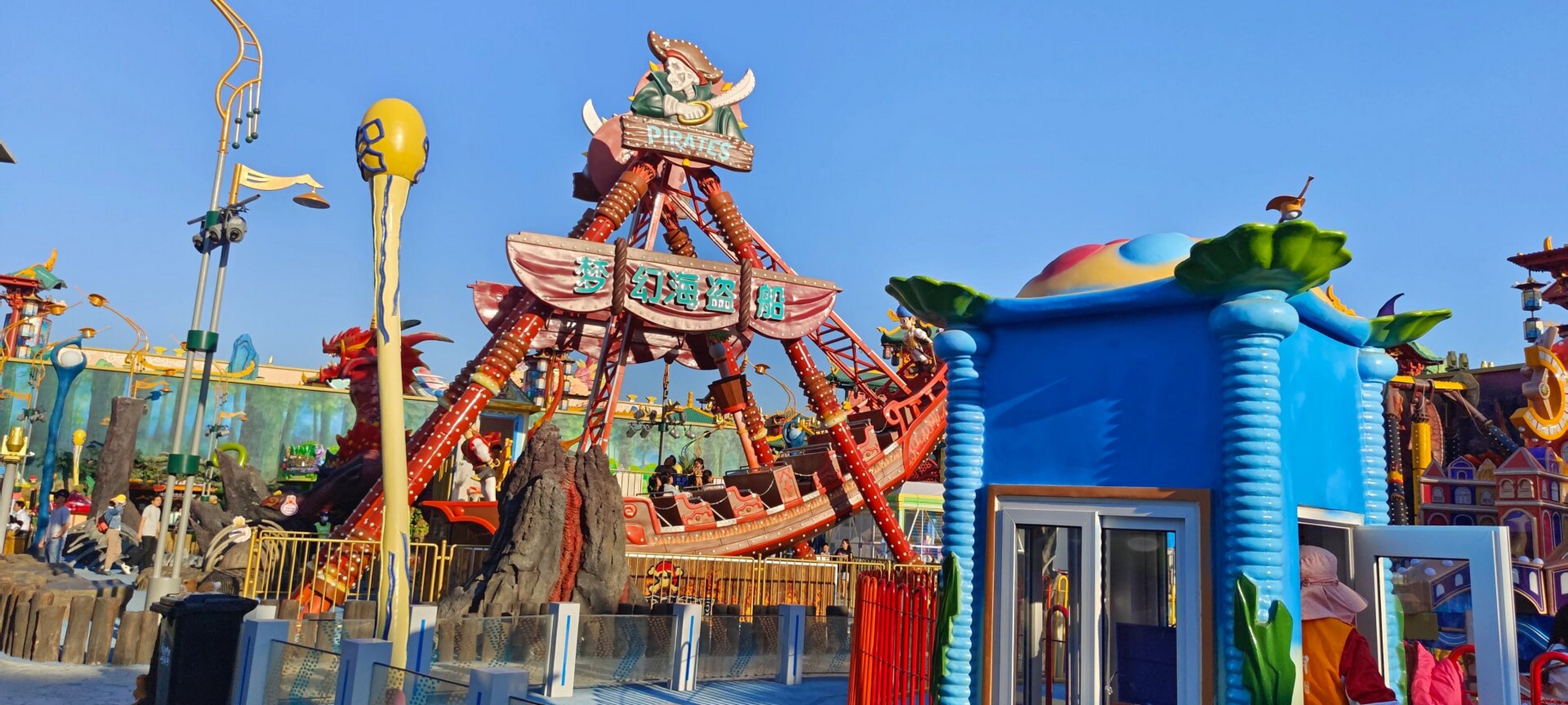 青岛红岛半日游攻略(科技馆 不夜城) 十一期间,去了青岛科技馆和明月