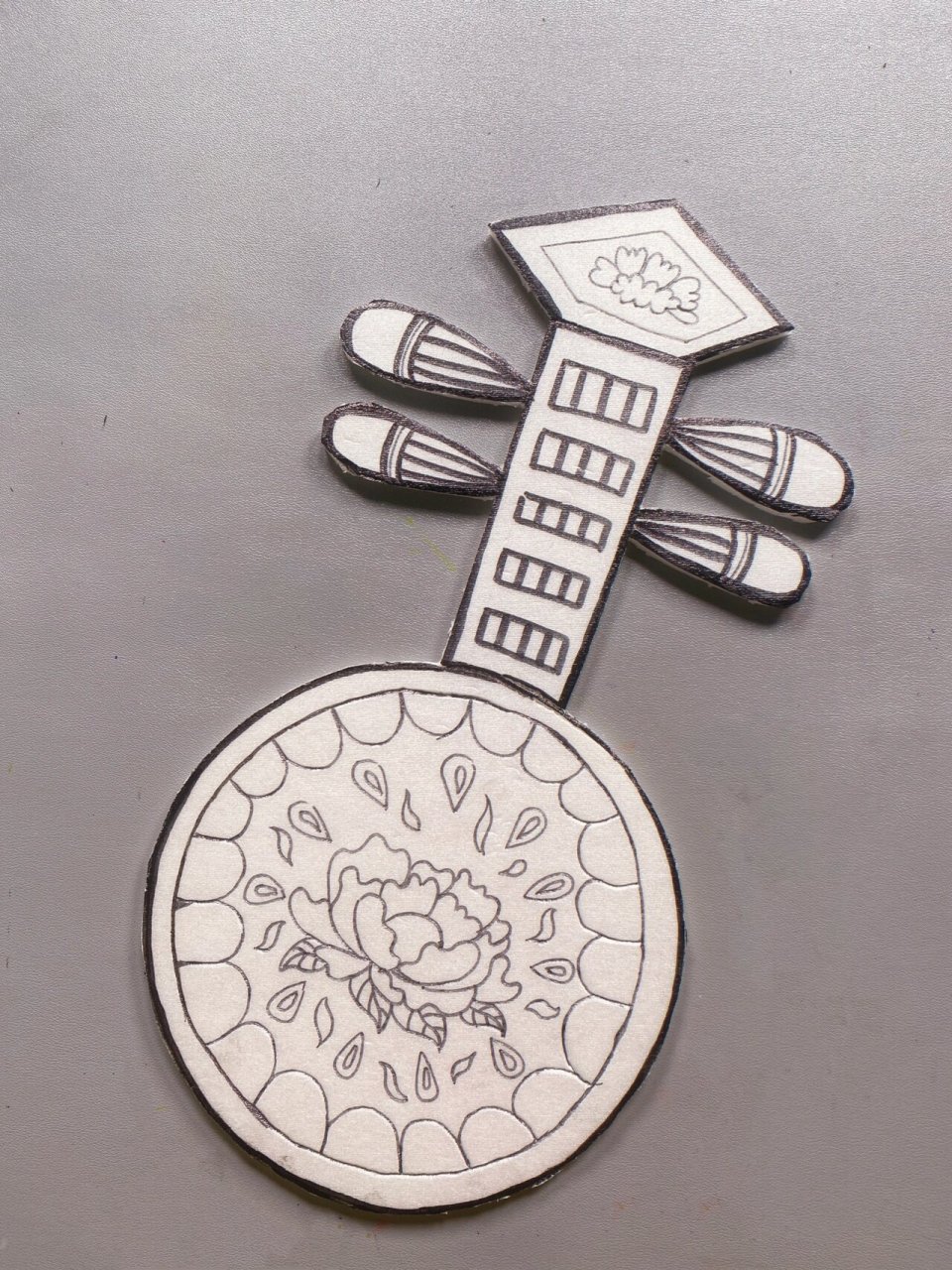 少儿创意美术《古琴之韵》吹塑板手工绘画96 老师们需要在课前准备