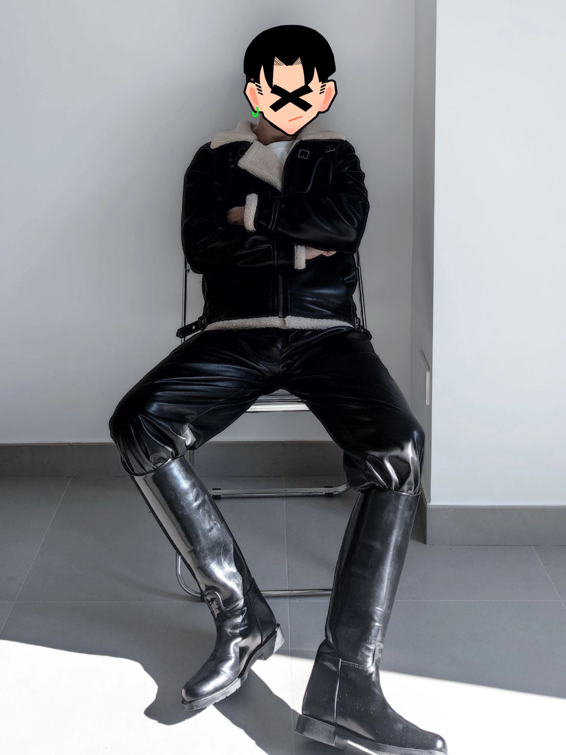 又是穿马靴的一天 皮裤马靴