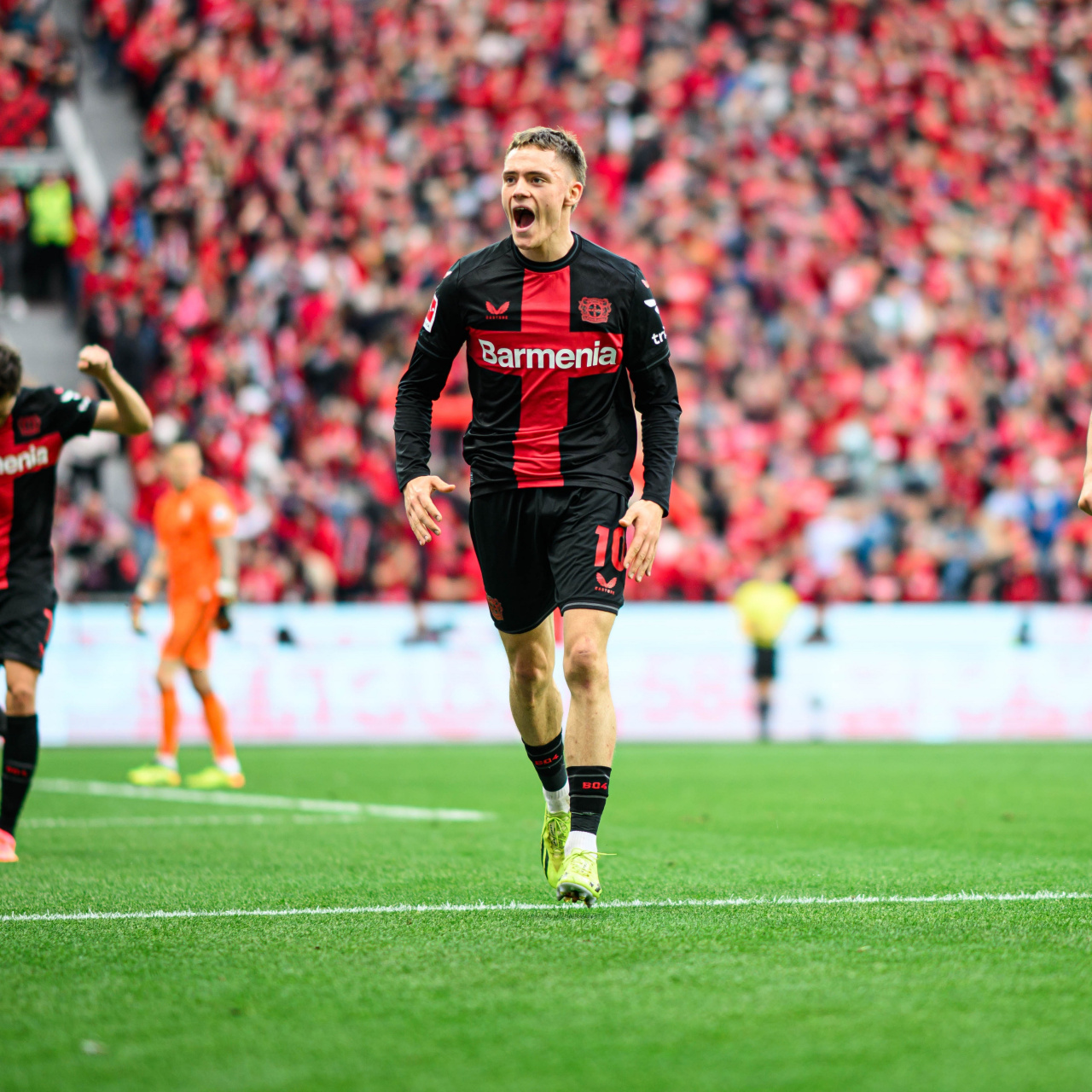 勒沃库森首席执行官fernando carro谈到维尔茨的未来,称球员转会费