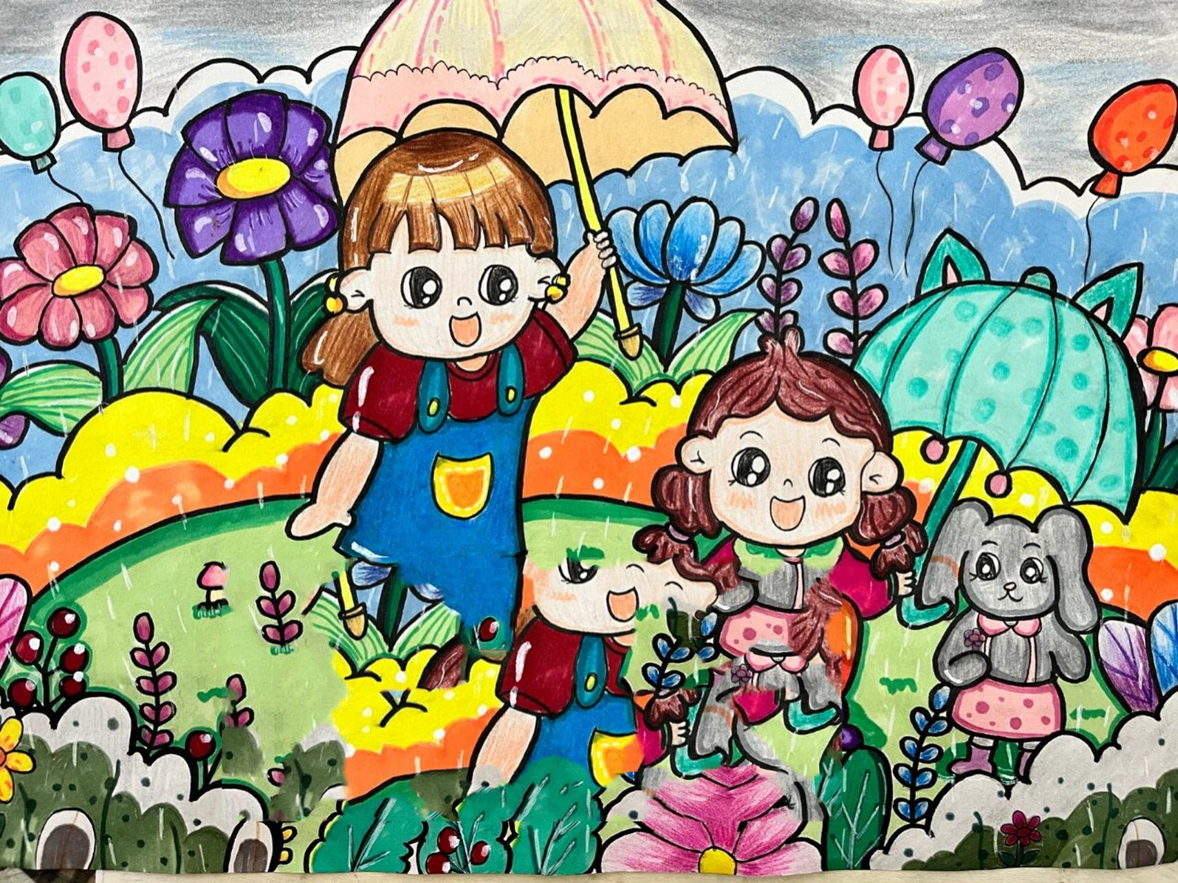 小朋友和小动物可高兴坏了,可以雨中玩耍啦 整理一下学生的创作临摹