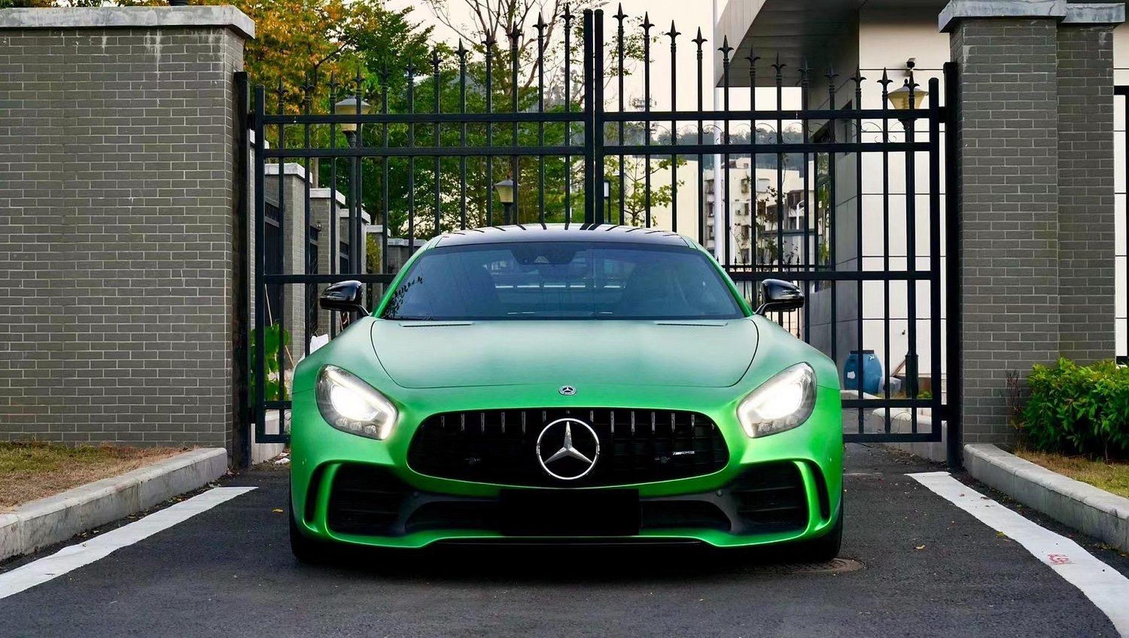 奔驰amg02gtr02绿魔 19年上牌023.