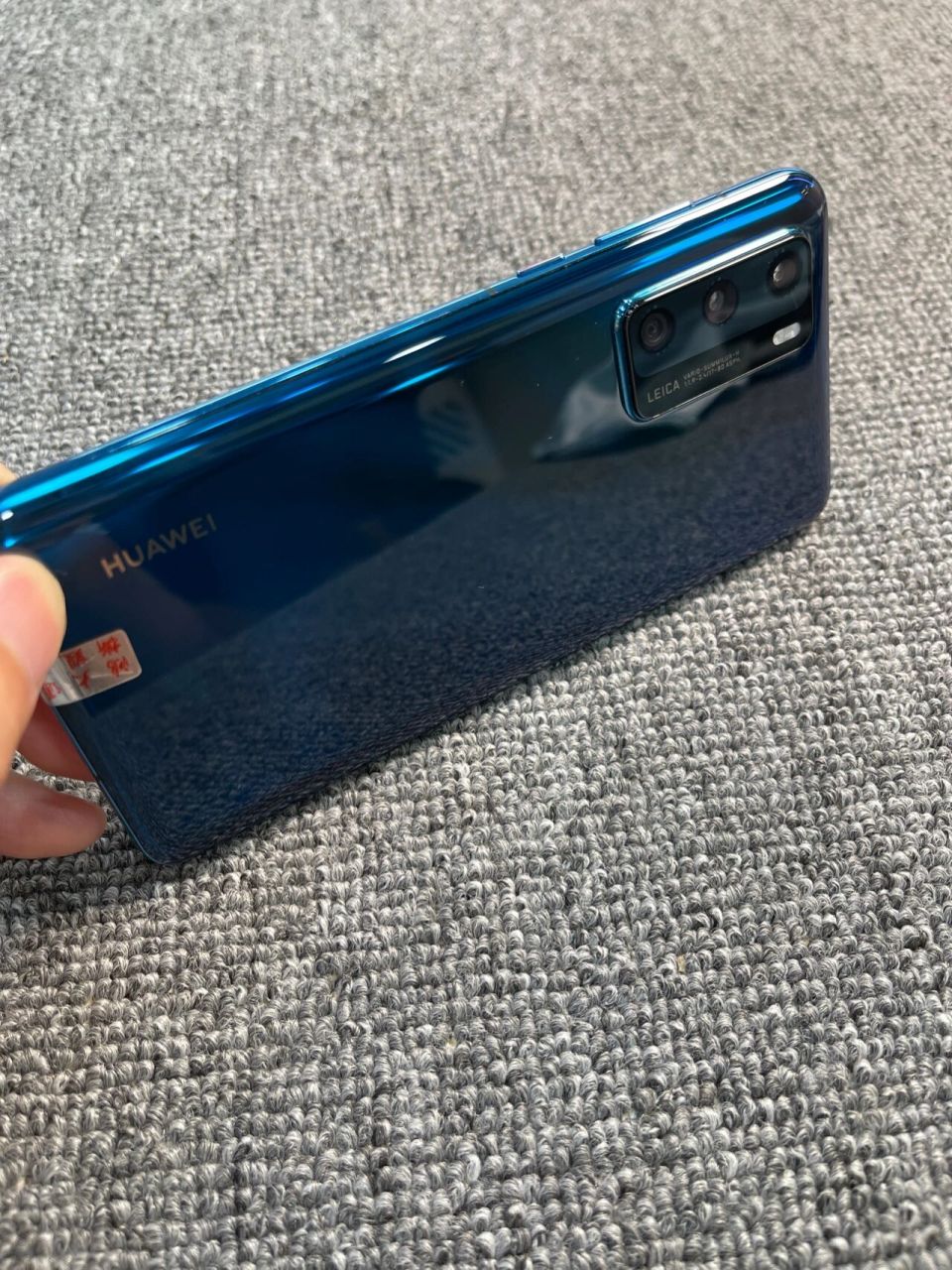 华为p40  深海蓝 8g 128g 九五新,无拆修,外观无明显磕碰,轻微磨损