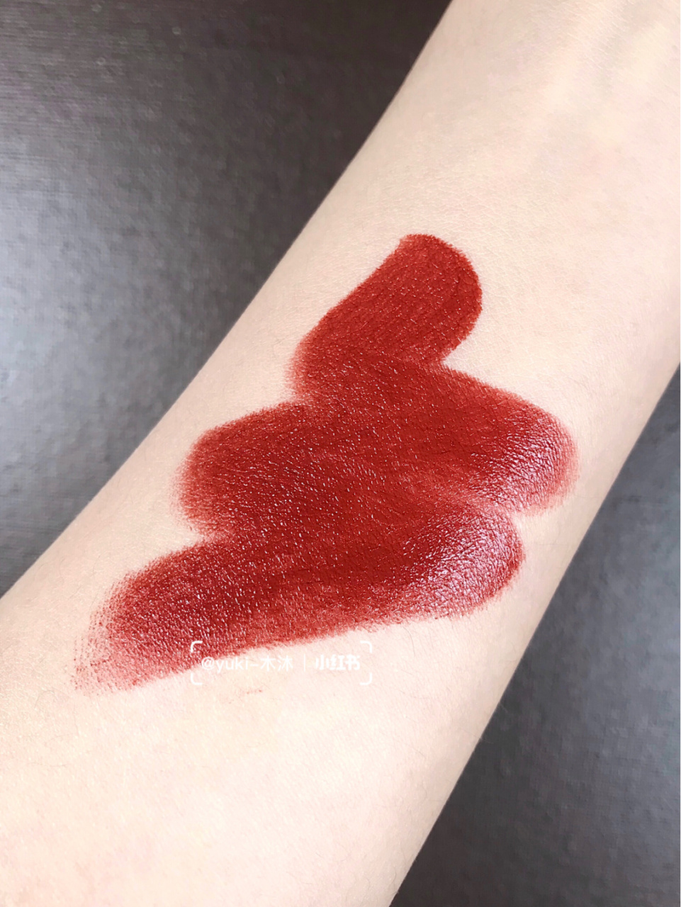 杨树林真有你🉐!!! 💌ysl新品1966 💌竟然美到让人🈚法呼吸 0