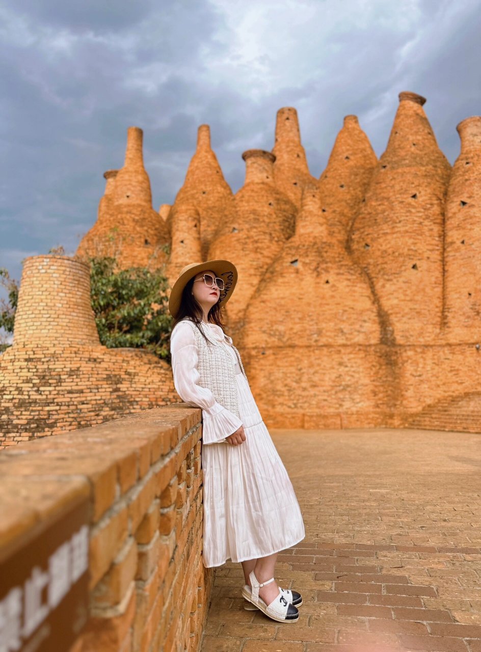 云南弥勒·东风韵景区 #小众旅行路线推荐# 之前做功课时一眼就被震撼