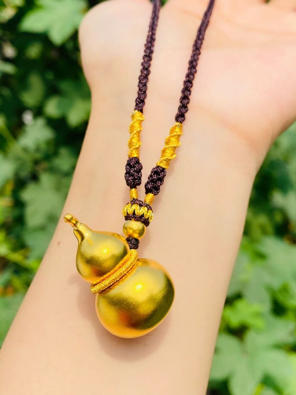 绝绝子91闪着金光的黄金葫芦绳编项链 把一样的葫芦戴出不一样的
