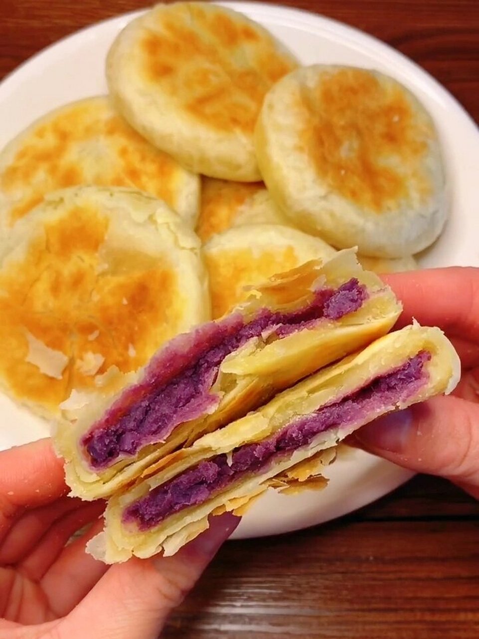 97酥掉渣的紫薯烧饼|香而不腻99 今天我做了紫薯烧饼,能酥掉渣